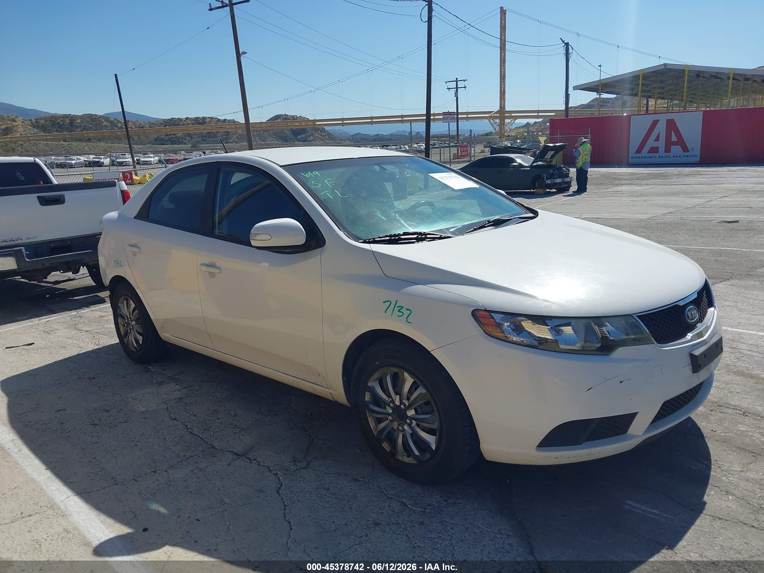 2010 Kia Forte Ex White vin: KNAFU4A23A5062645