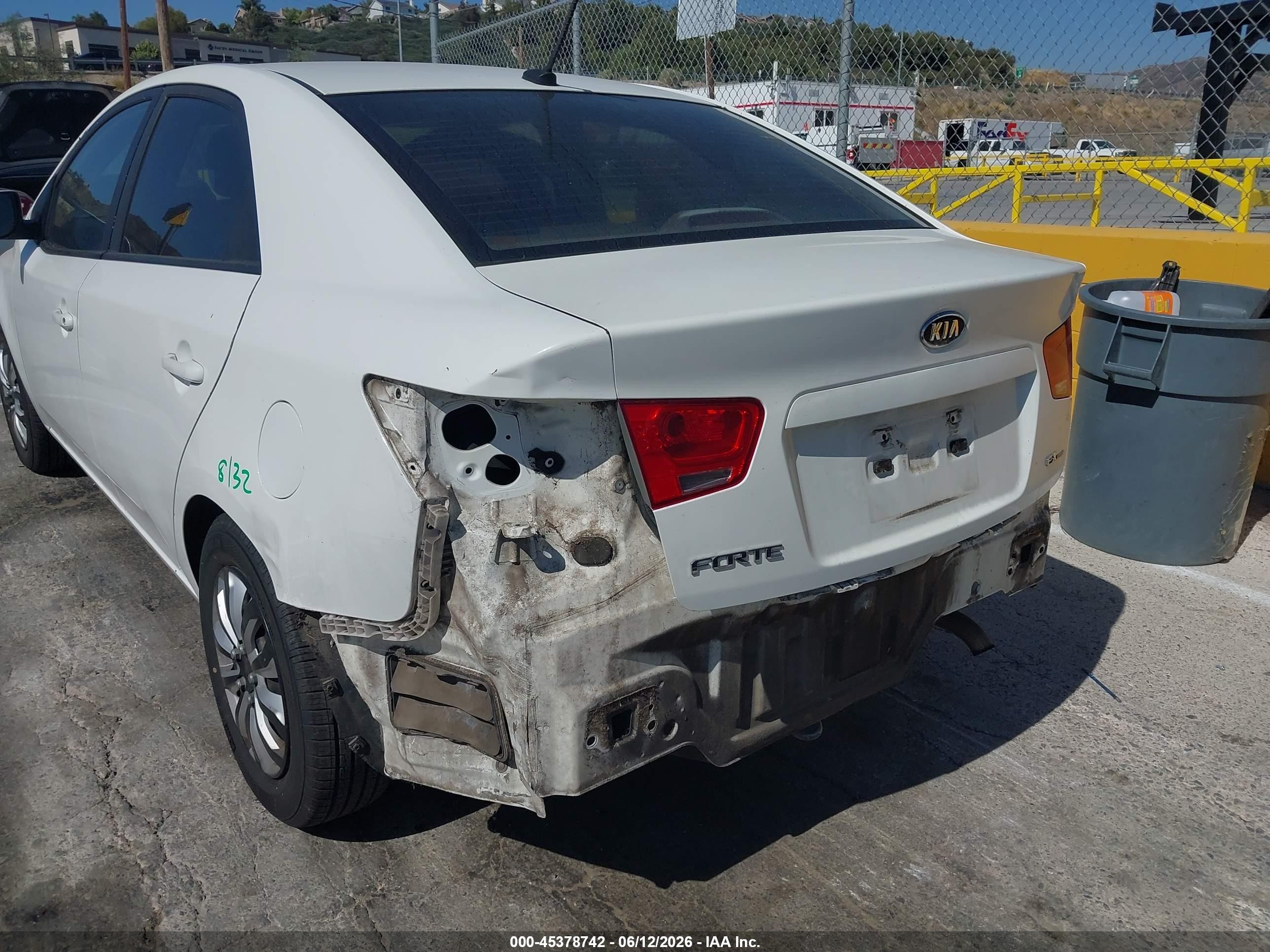 2010 Kia Forte Ex White vin: KNAFU4A23A5062645