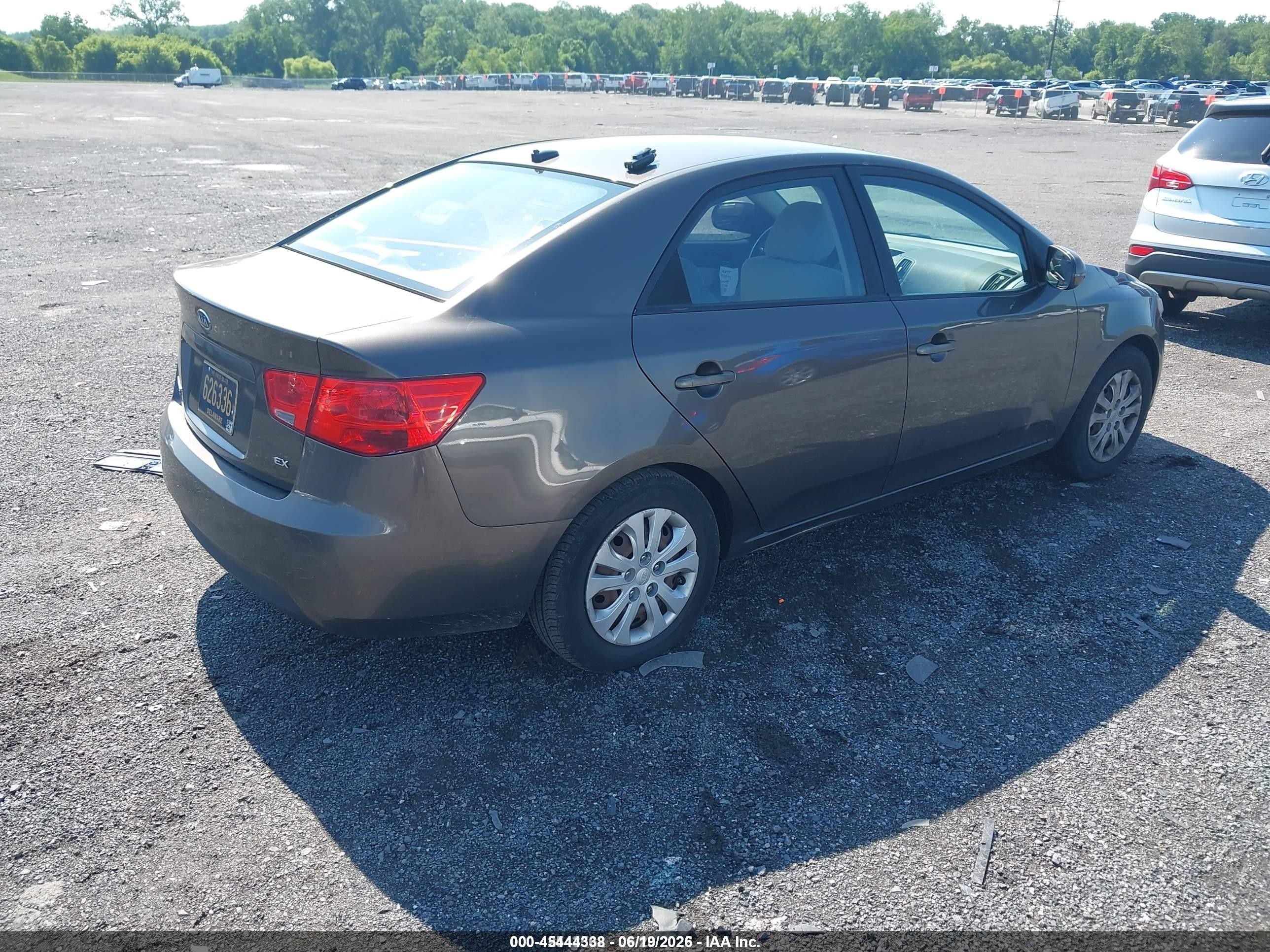2010 Kia Forte Ex Beige vin: KNAFU4A23A5124710