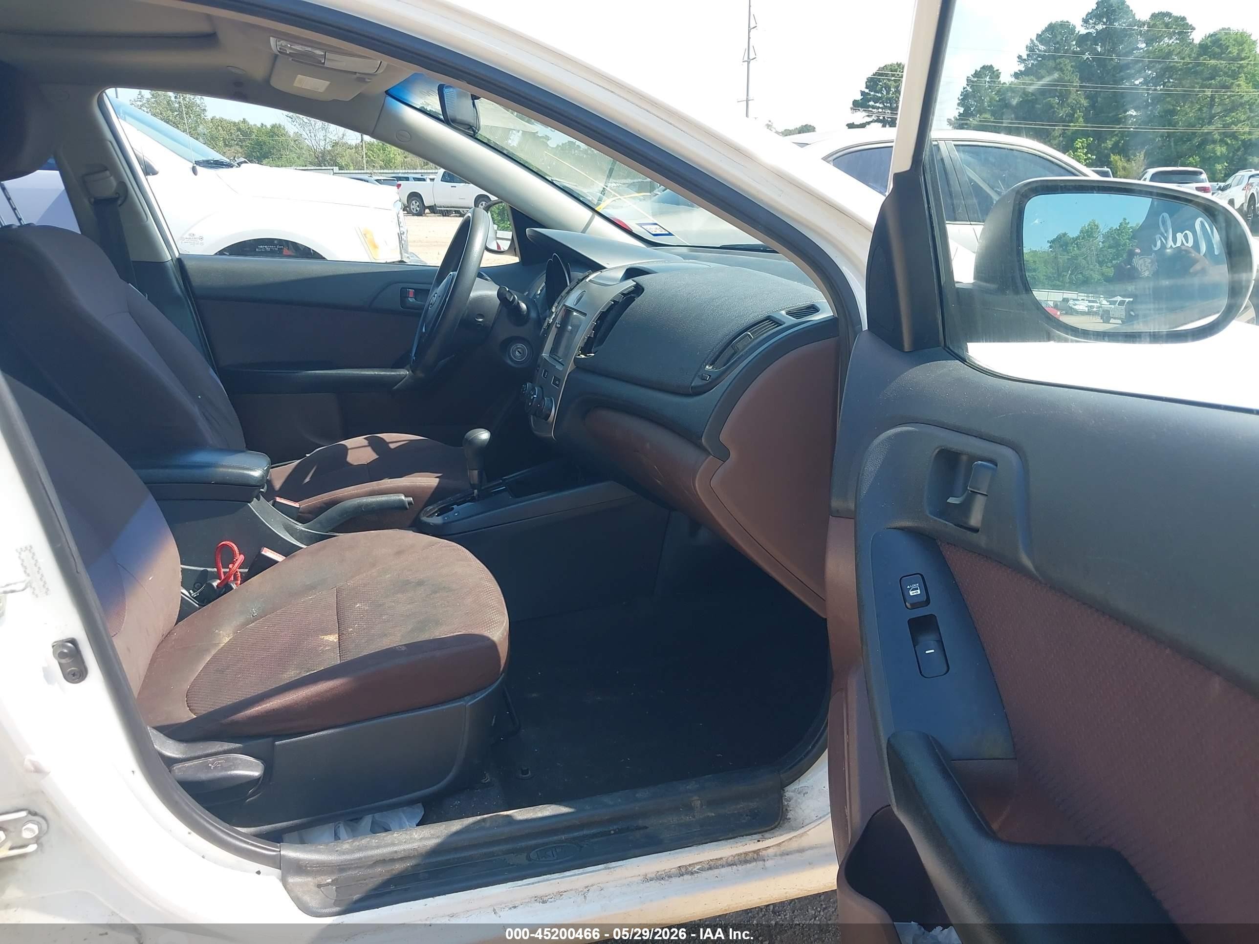 2010 Kia Forte Ex White vin: KNAFU4A23A5312434