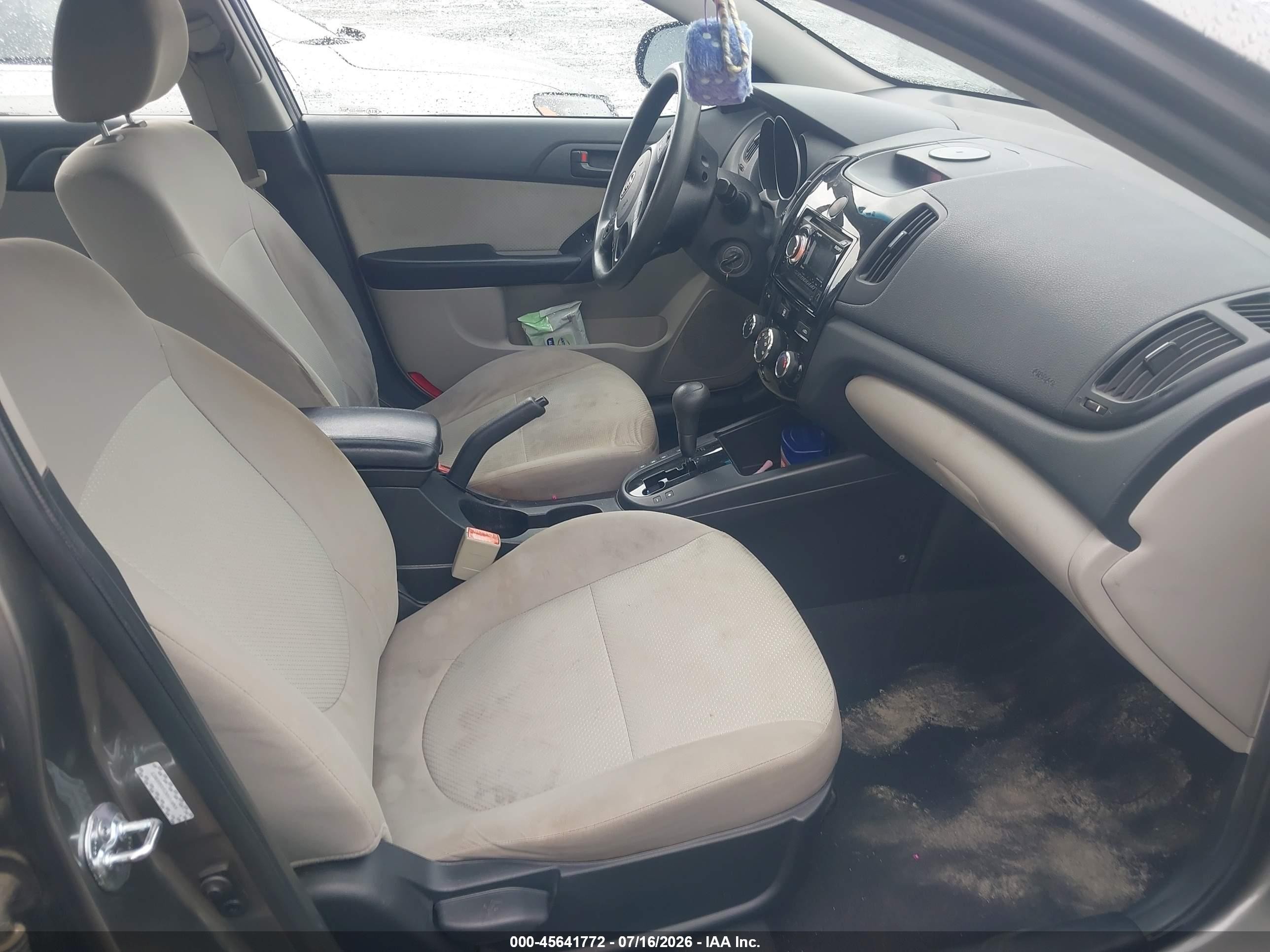 2010 Kia Forte Ex Серый vin: KNAFU4A23A5849823