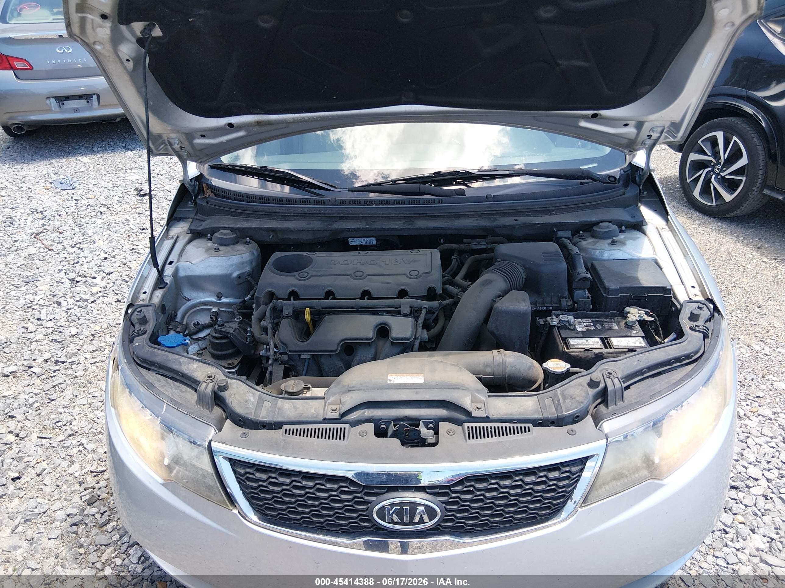 2011 Kia Forte Ex Silver vin: KNAFU4A23B5392948