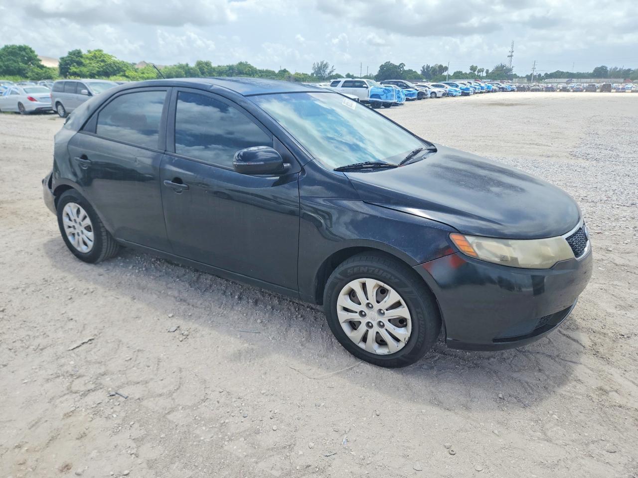 2011 Kia Forte Ex Black vin: KNAFU4A23B5409148