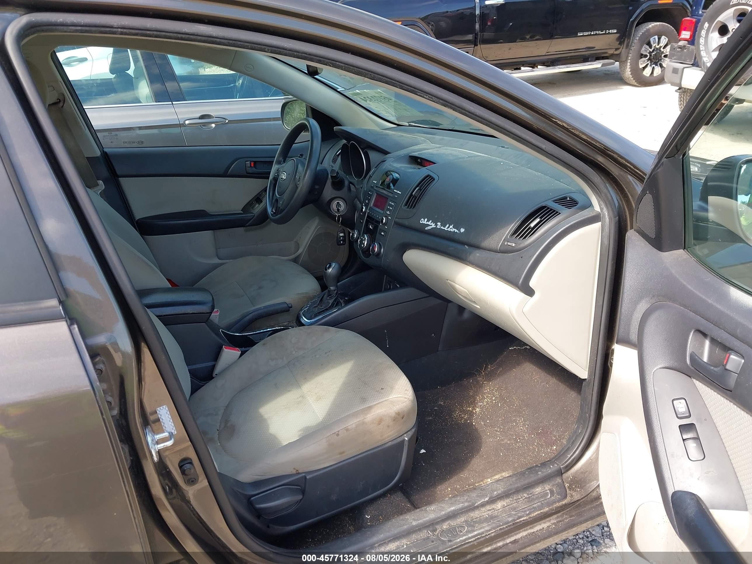 2011 Kia Forte Ex Champagne vin: KNAFU4A23B5426001