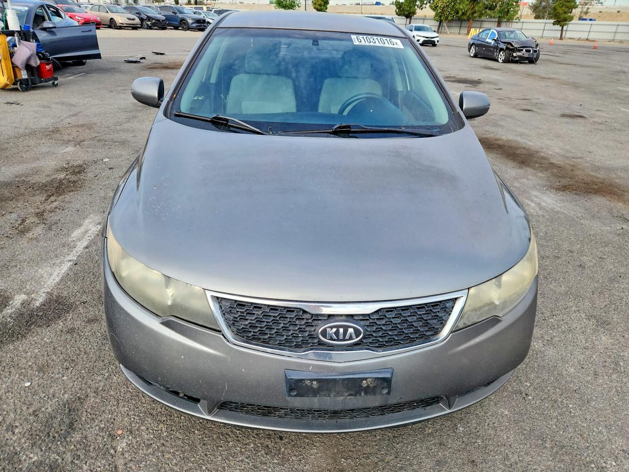 2011 Kia Forte Ex Gray vin: KNAFU4A23B5458639
