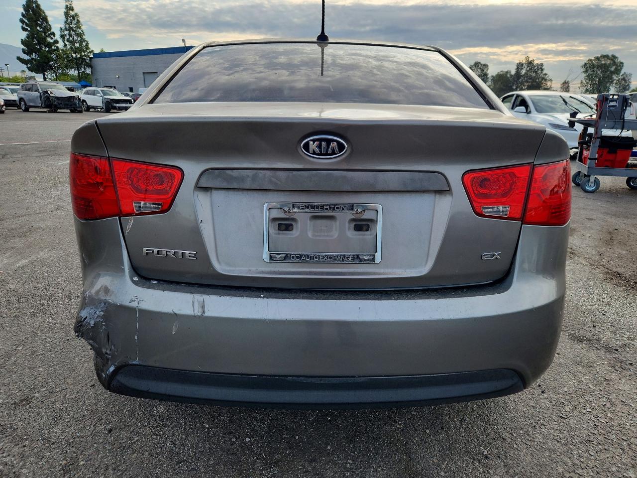 2011 Kia Forte Ex Gray vin: KNAFU4A23B5458639