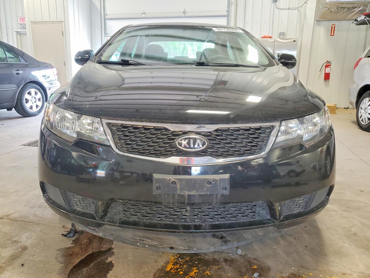 2013 Kia Forte Black vin: KNAFU4A23C5609707