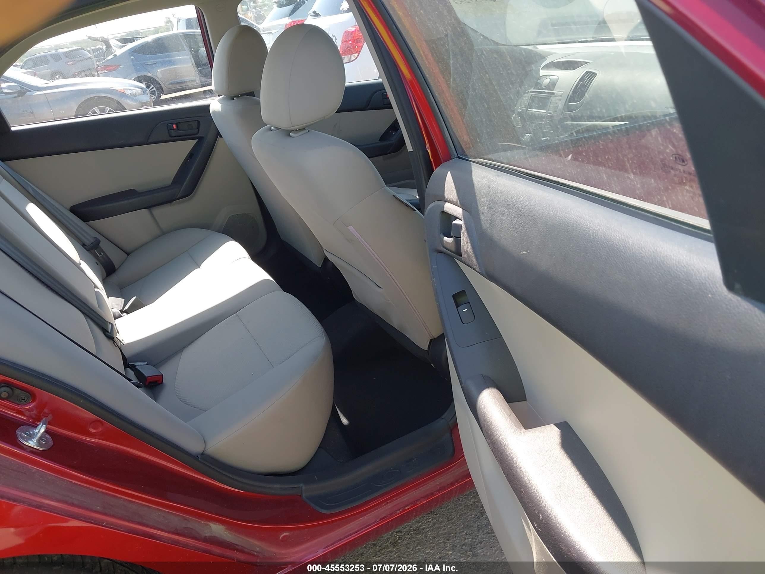 2010 Kia Forte Ex Red vin: KNAFU4A24A5065361