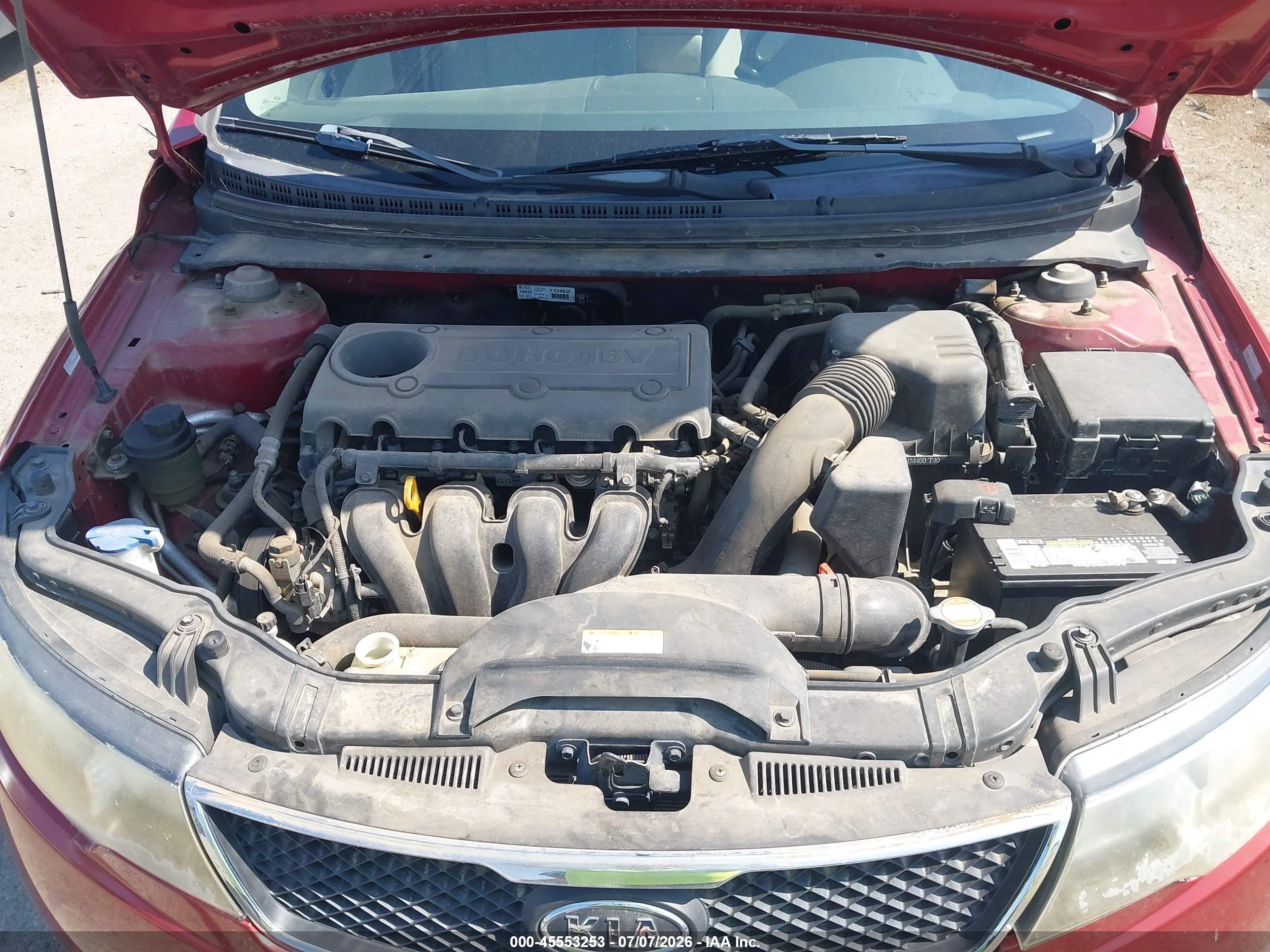 2010 Kia Forte Ex Red vin: KNAFU4A24A5065361