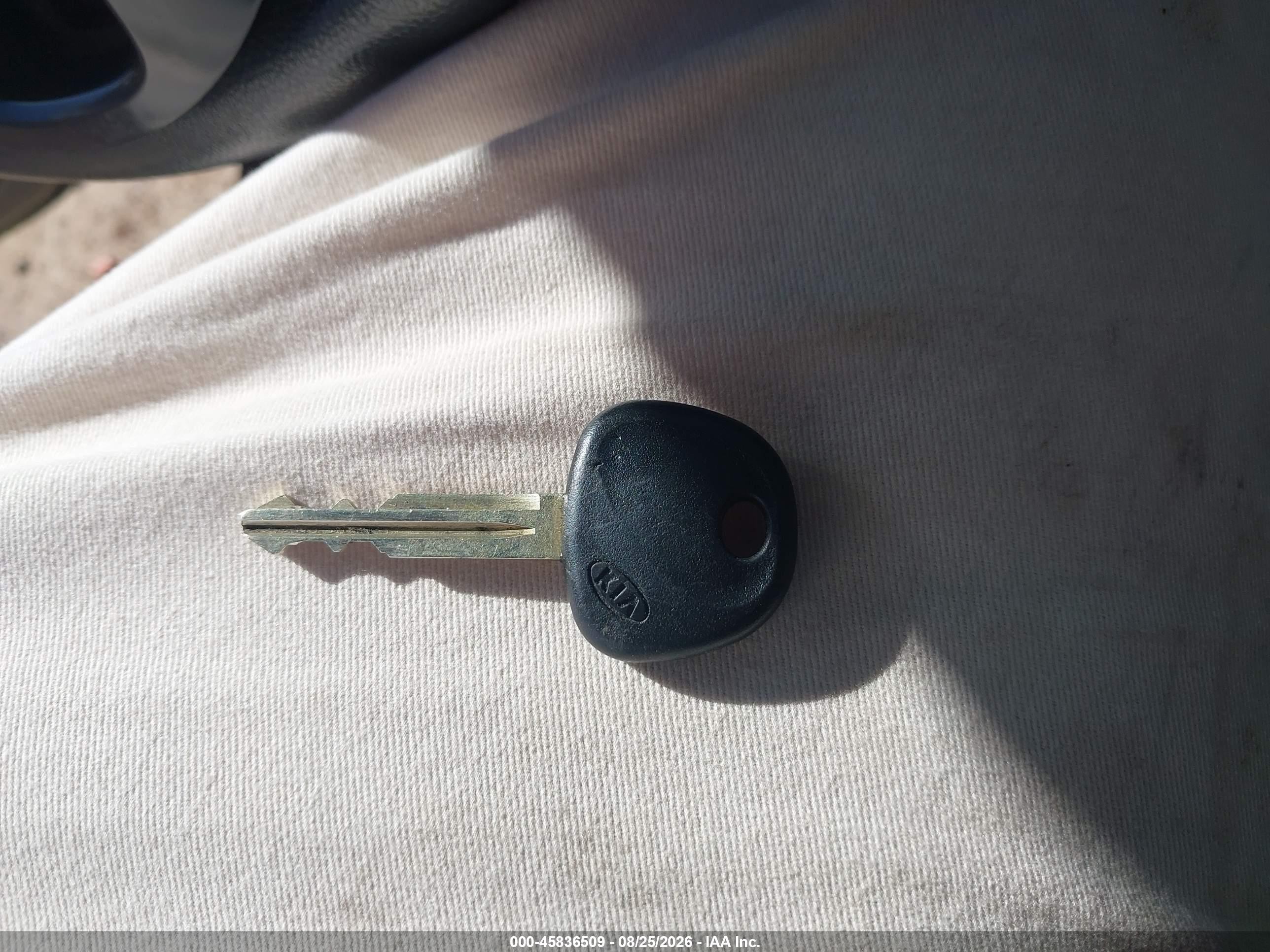 2010 Kia Forte Ex Red vin: KNAFU4A24A5115675