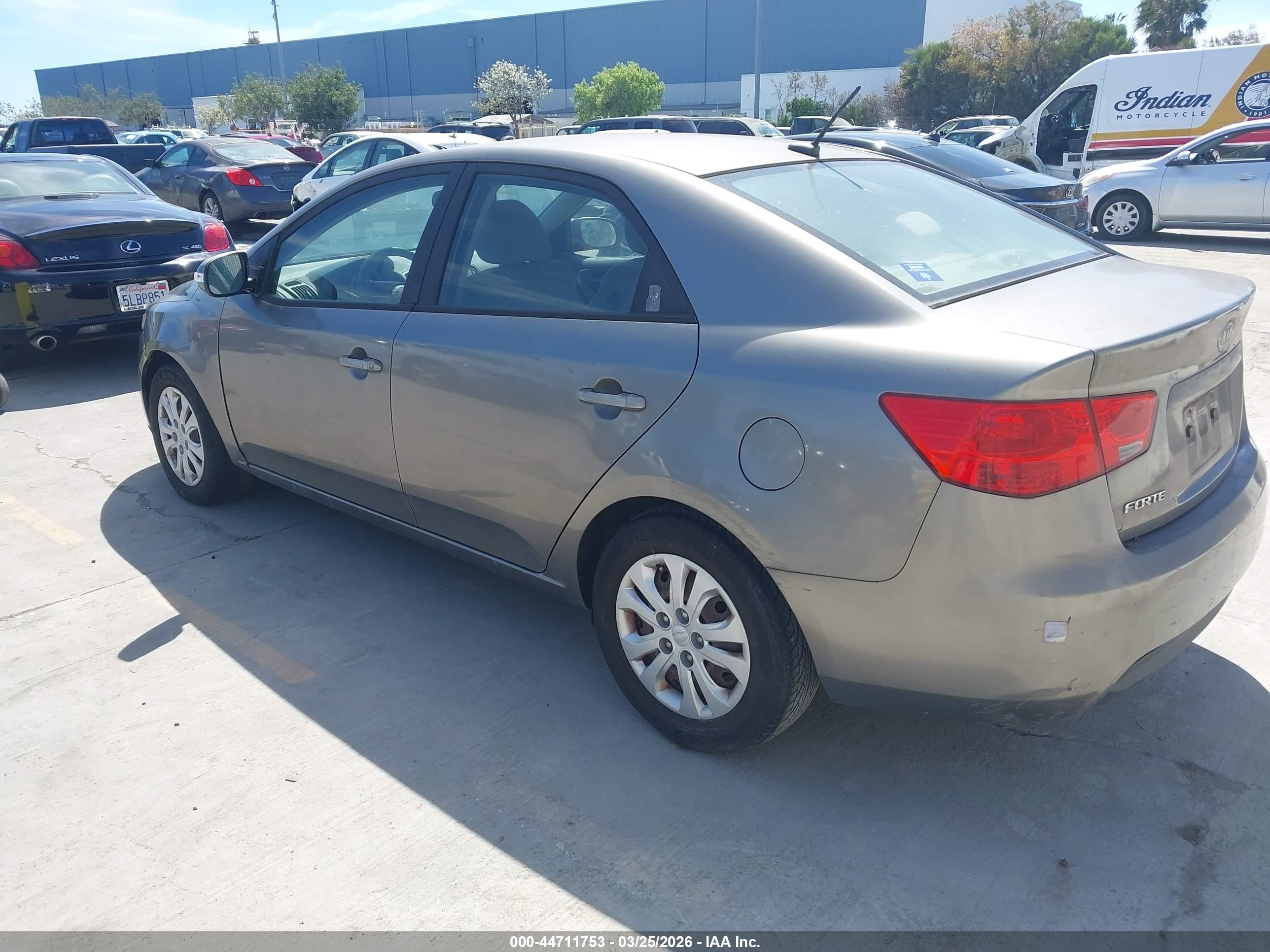 2010 Kia Forte Ex Gray vin: KNAFU4A24A5238974