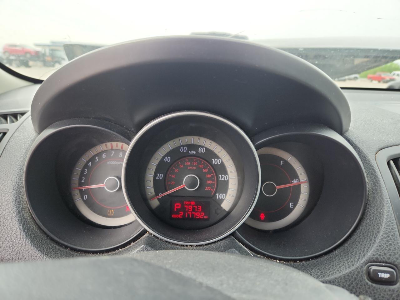 2010 Kia Forte Коричневый vin: KNAFU4A24A5307159