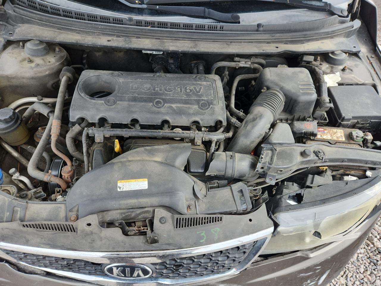 2010 Kia Forte Коричневый vin: KNAFU4A24A5307159