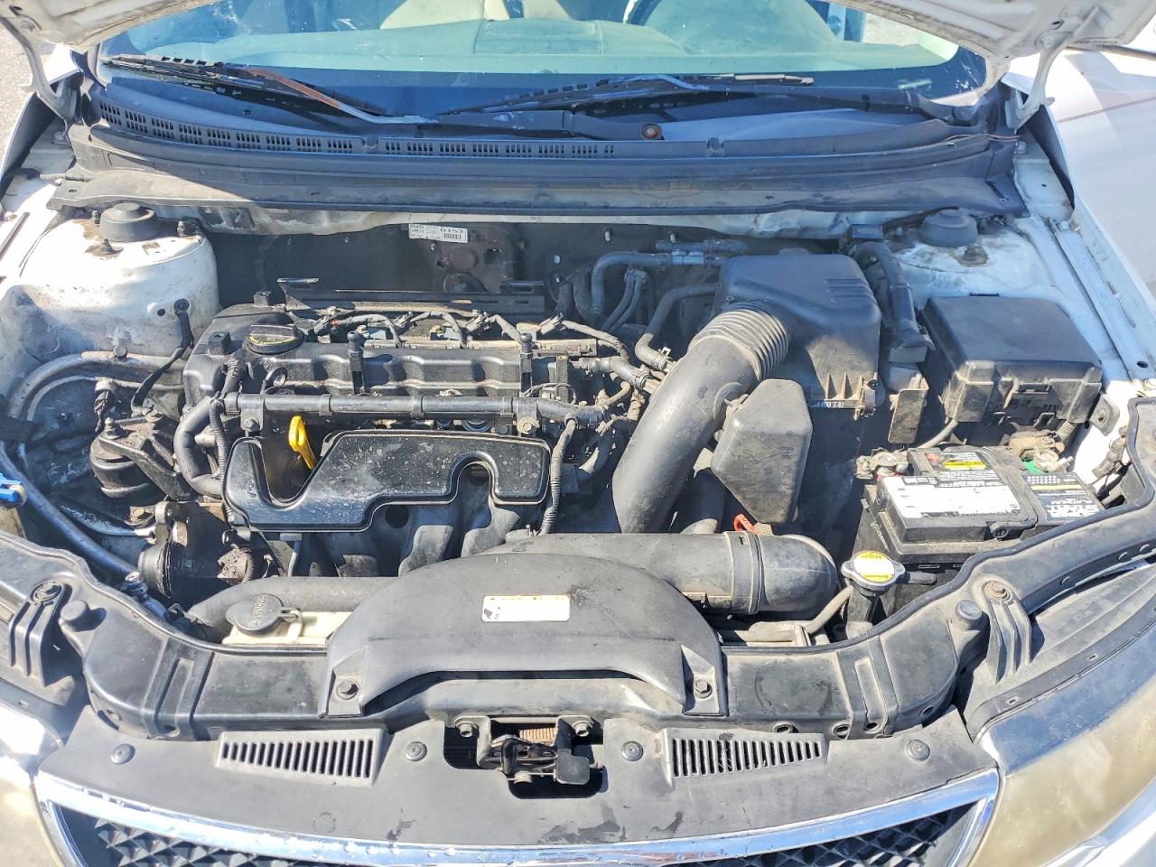 2010 Kia Forte Ex White vin: KNAFU4A24A5849474