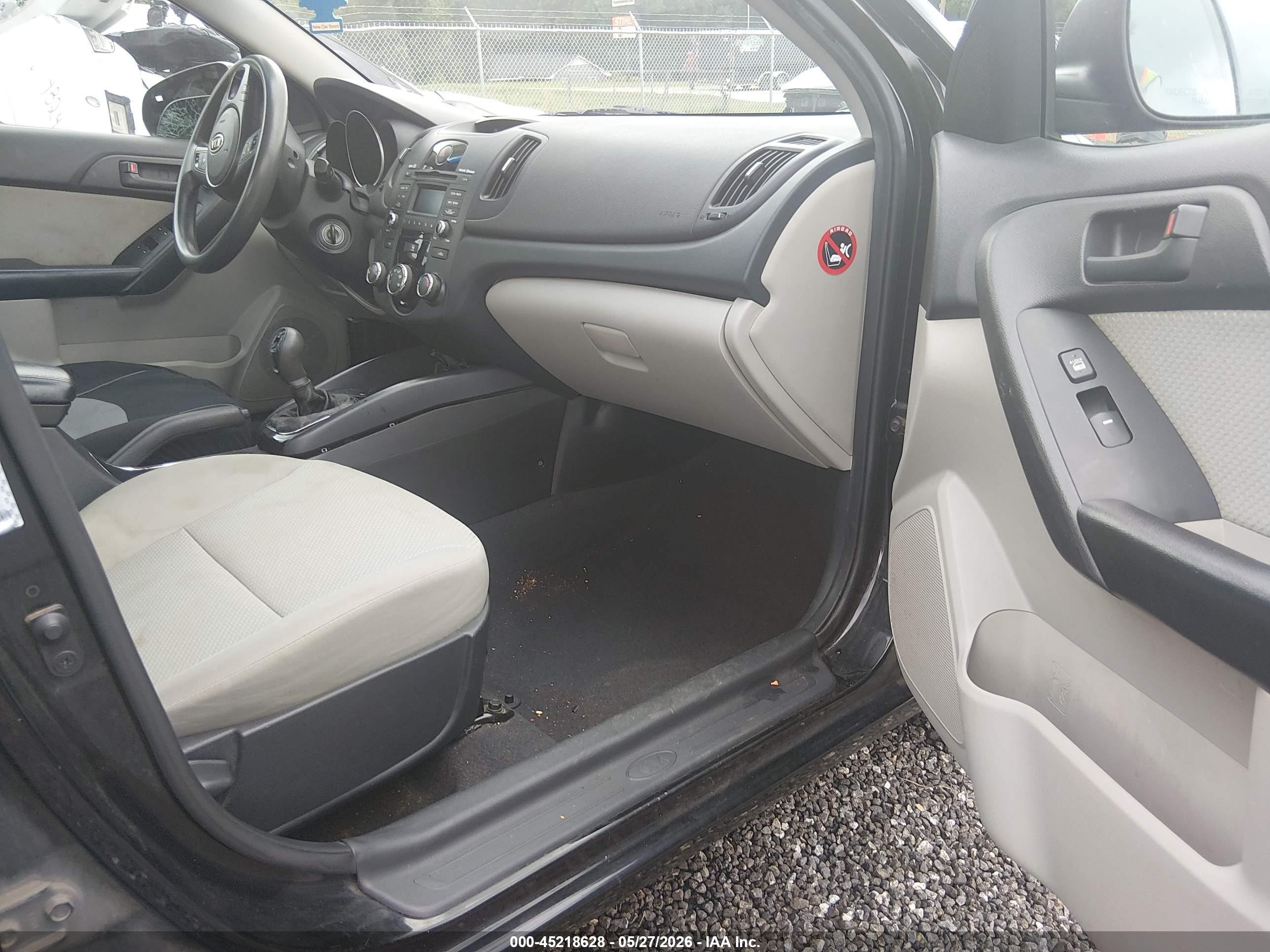 2011 Kia Forte Ex Black vin: KNAFU4A24B5355620