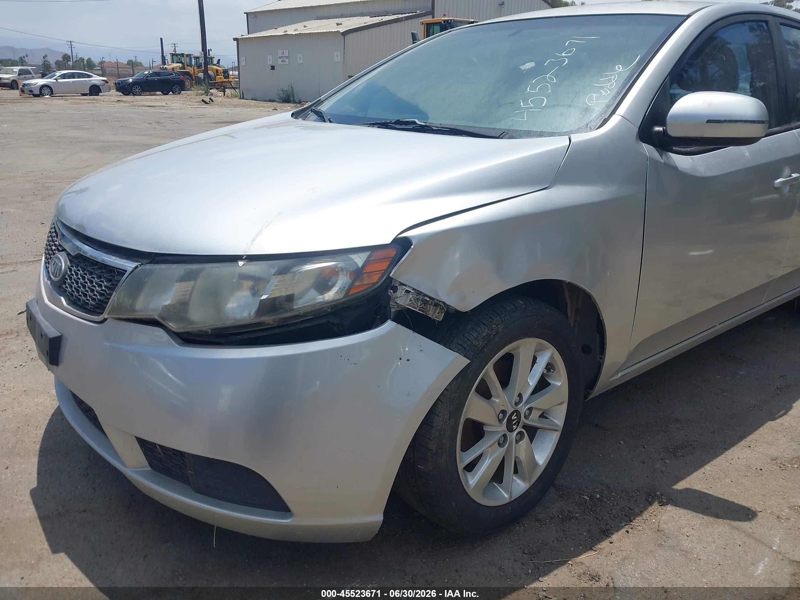 2011 Kia Forte Ex Silver vin: KNAFU4A24B5425973