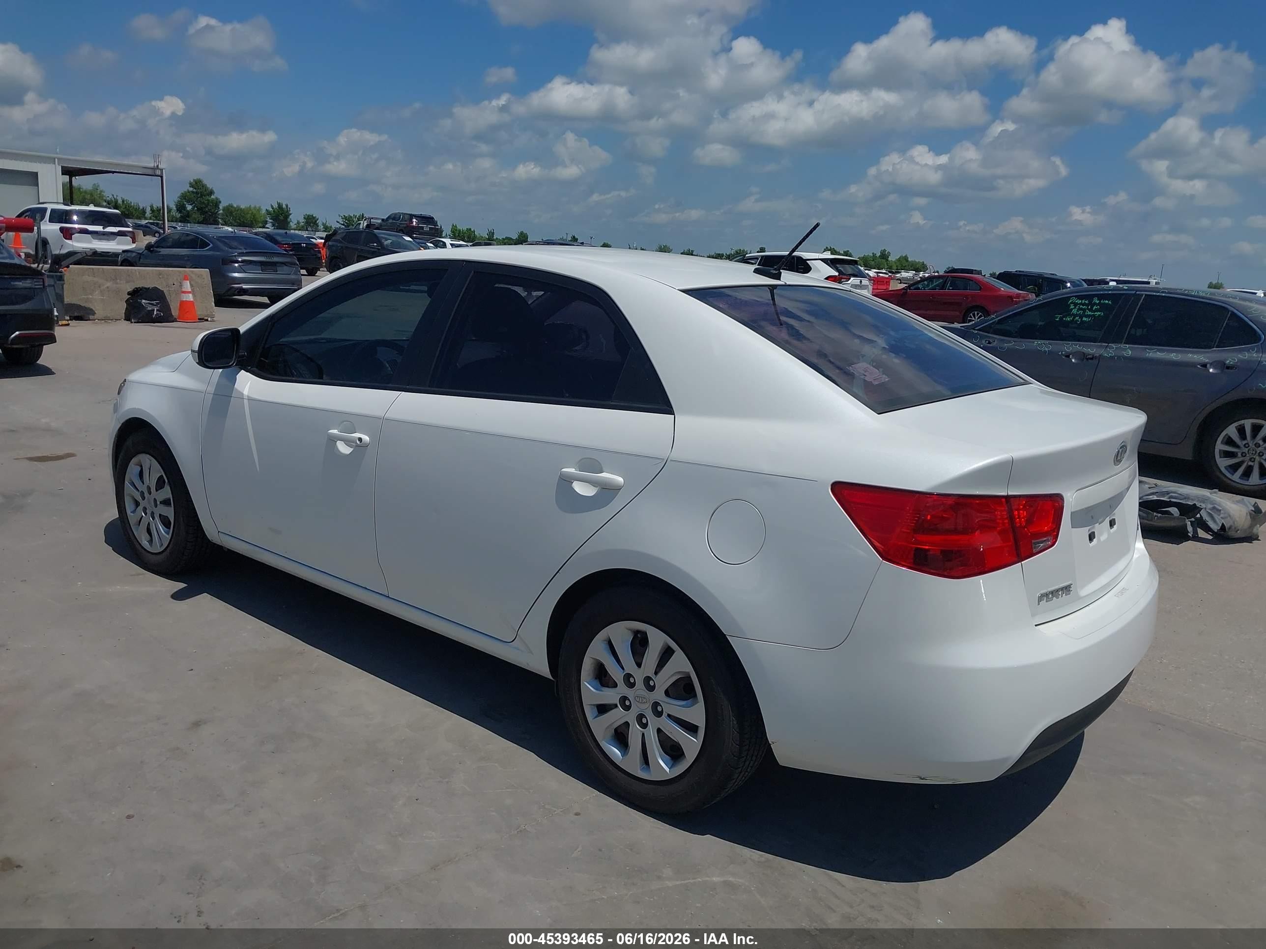 2011 Kia Forte Ex White vin: KNAFU4A24B5435273
