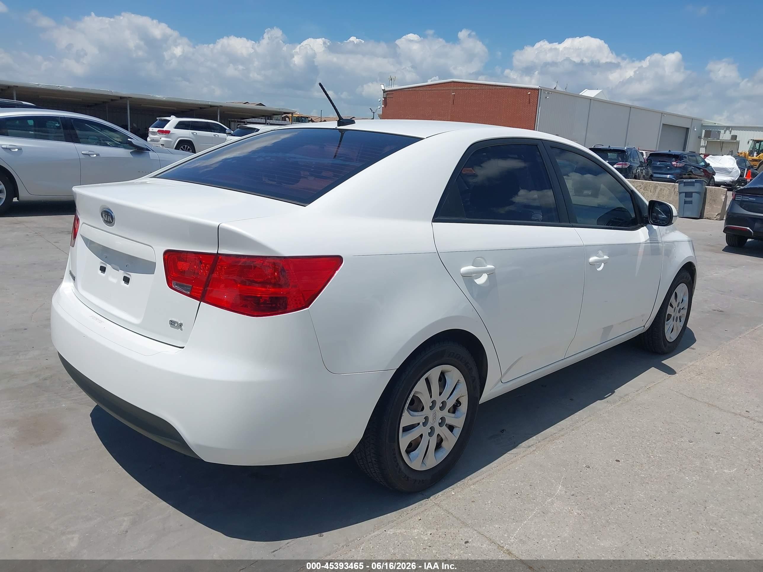 2011 Kia Forte Ex White vin: KNAFU4A24B5435273