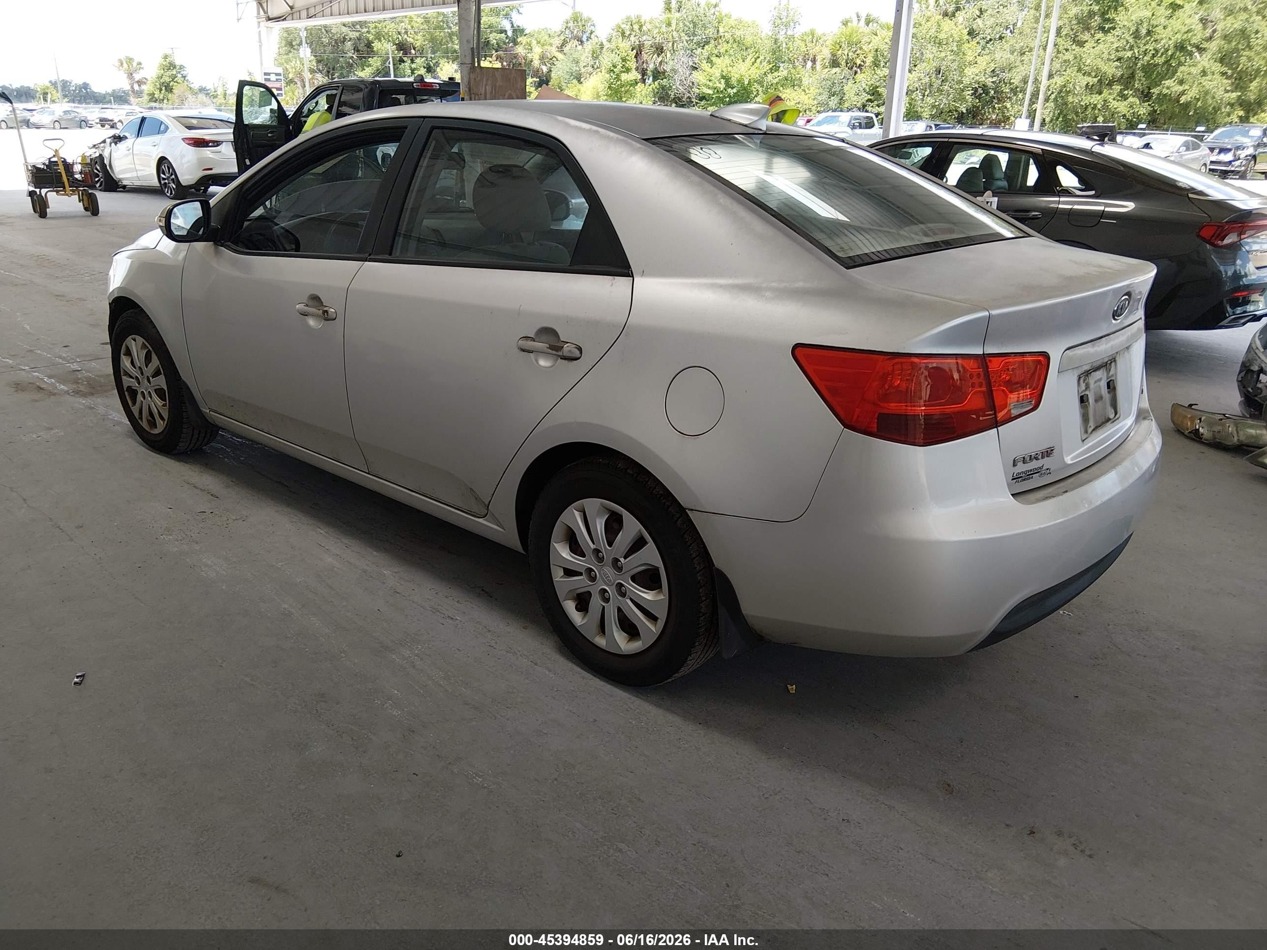 2010 Kia Forte Ex Silver vin: KNAFU4A25A5050447
