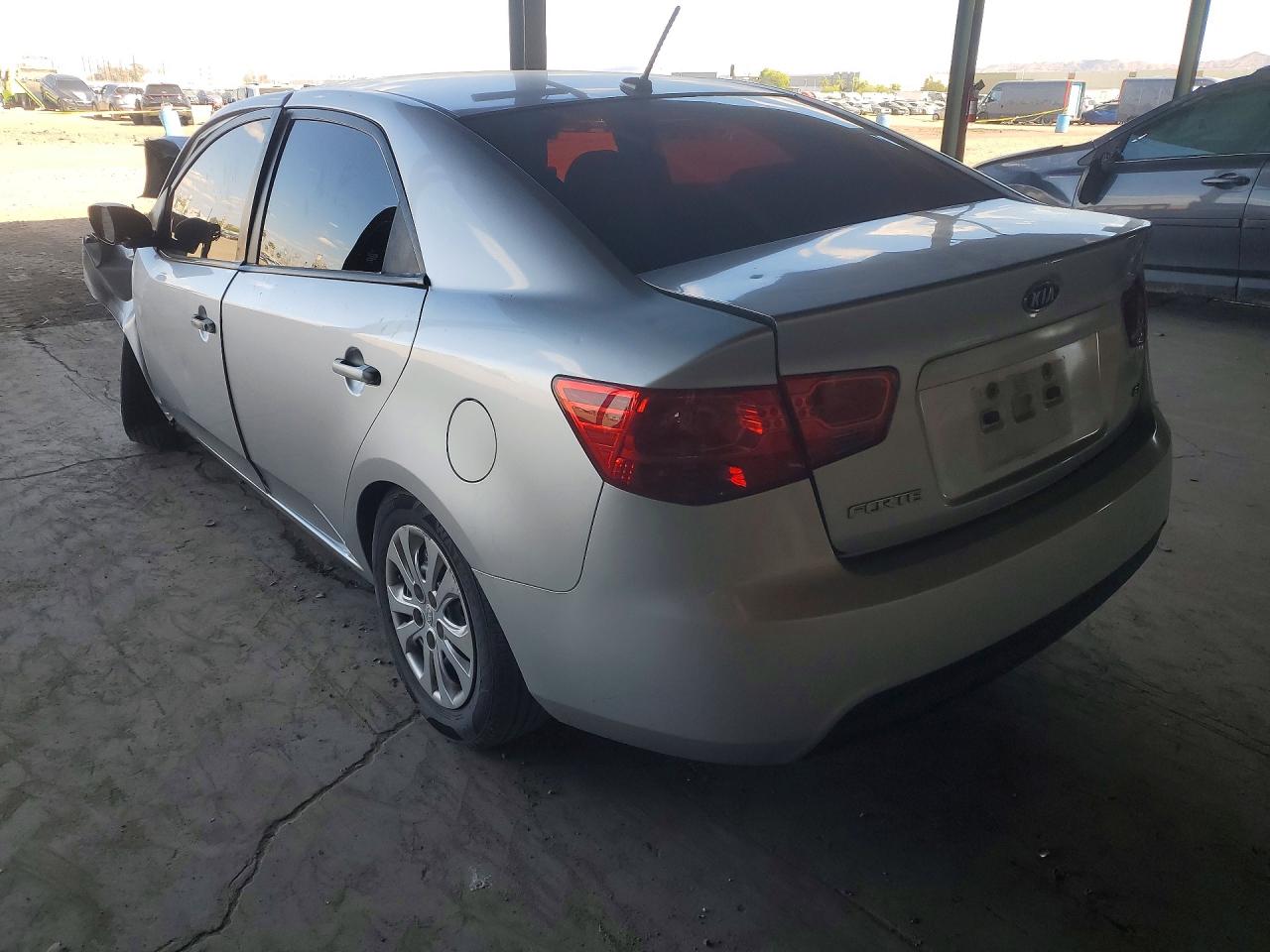 2010 Kia Forte Ex Silver vin: KNAFU4A25A5826639