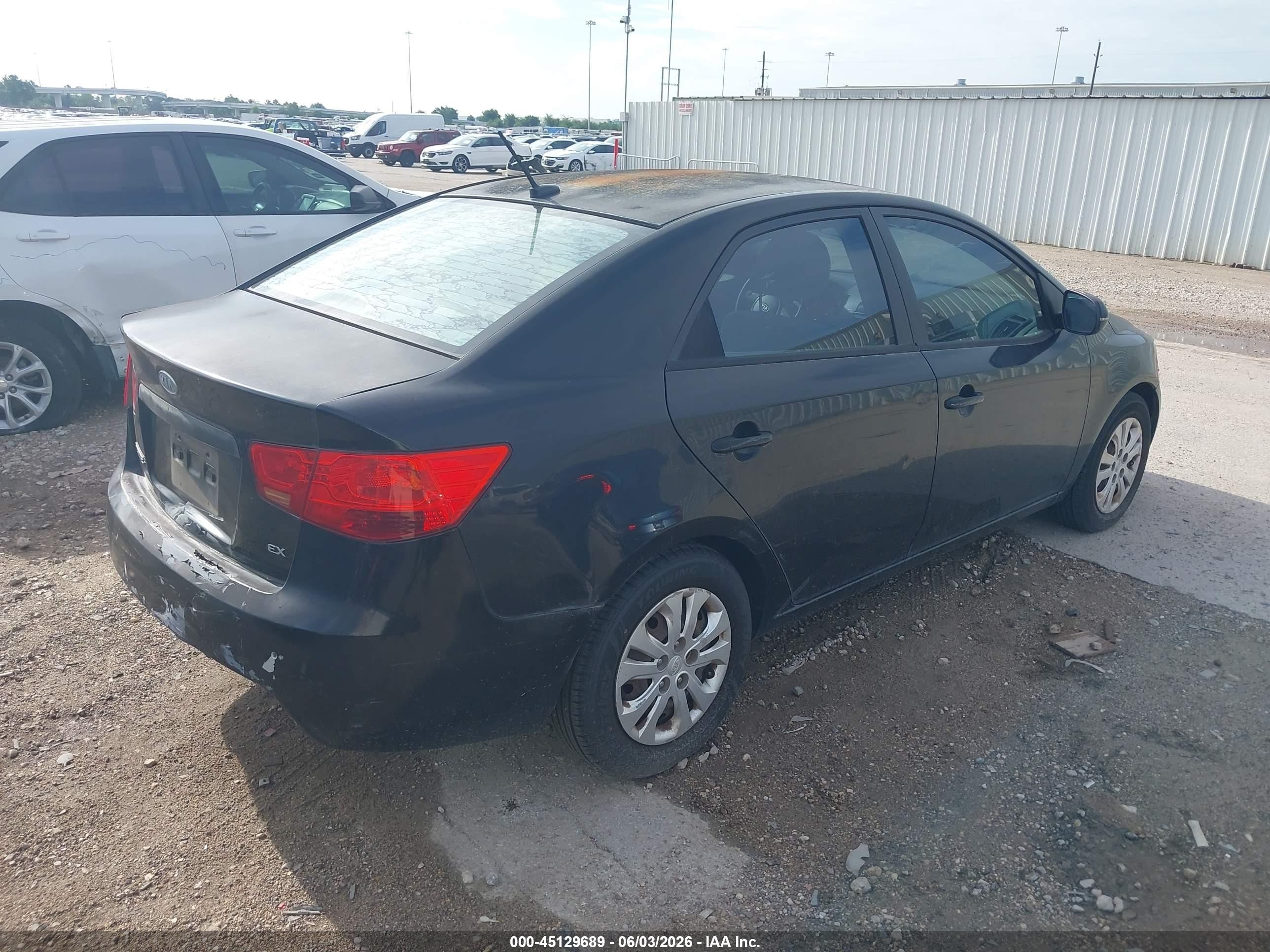 2011 Kia Forte Ex Black vin: KNAFU4A25B5354122