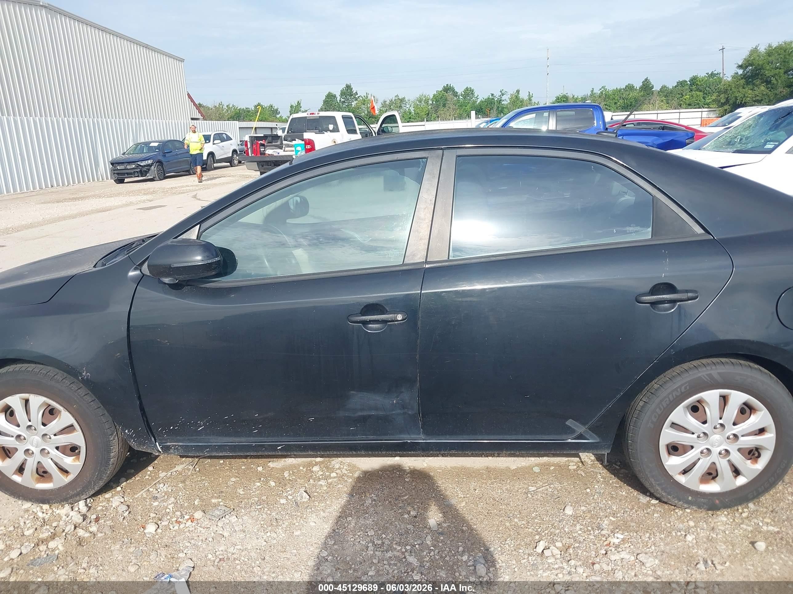 2011 Kia Forte Ex Black vin: KNAFU4A25B5354122
