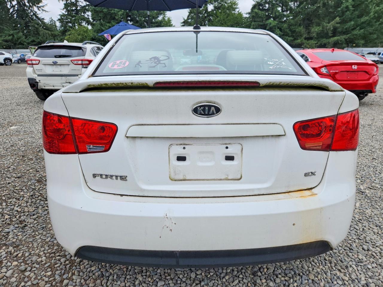 2011 Kia Forte Ex White vin: KNAFU4A25B5403805