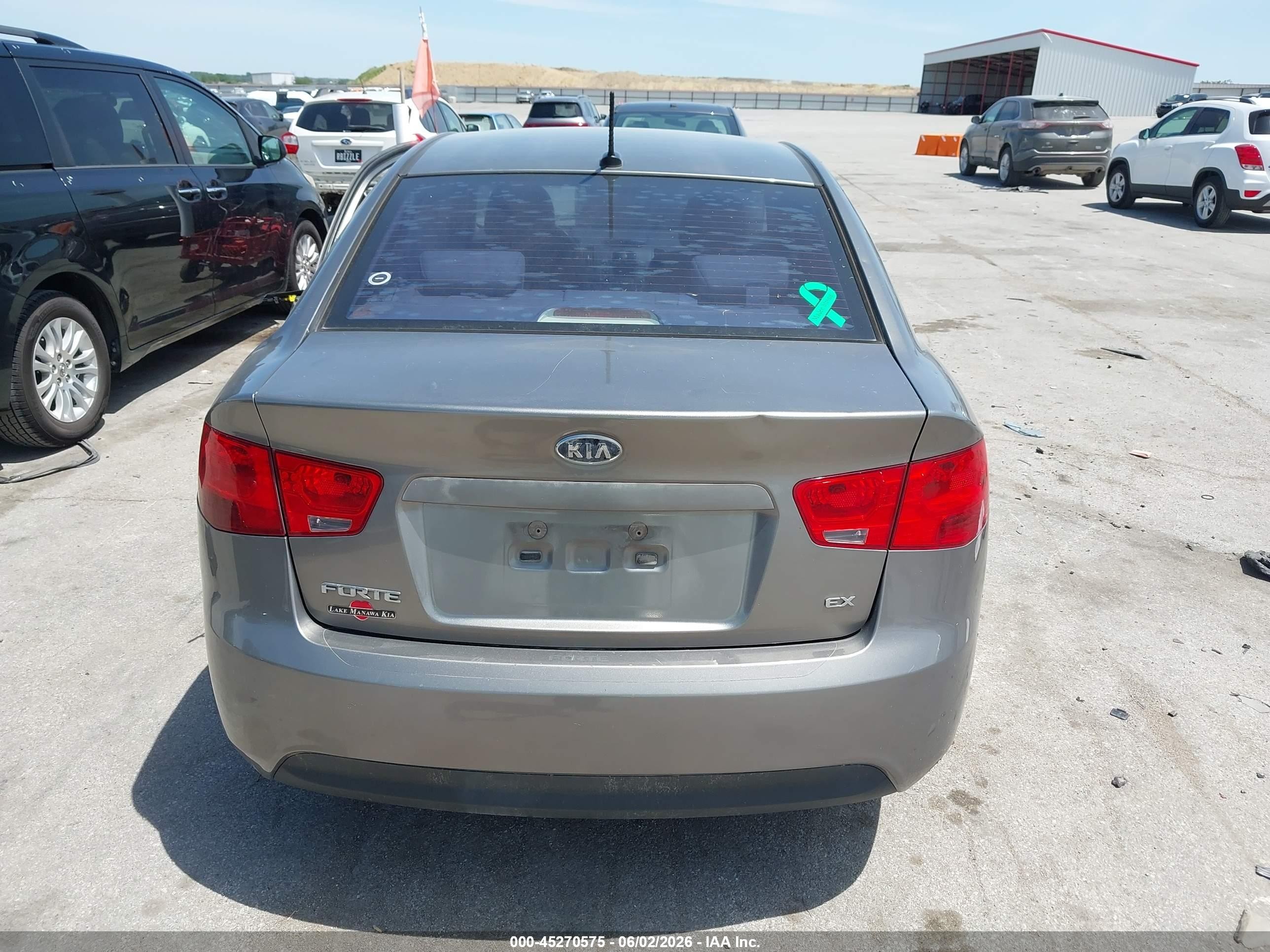 2012 Kia Forte Ex Tan vin: KNAFU4A25C5644815