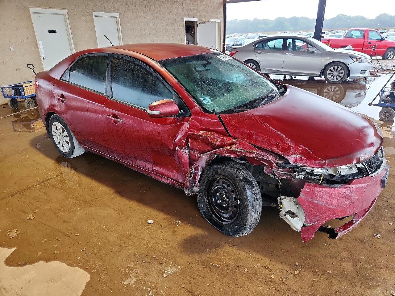 2010 Kia Forte Ex Red vin: KNAFU4A26A5863182