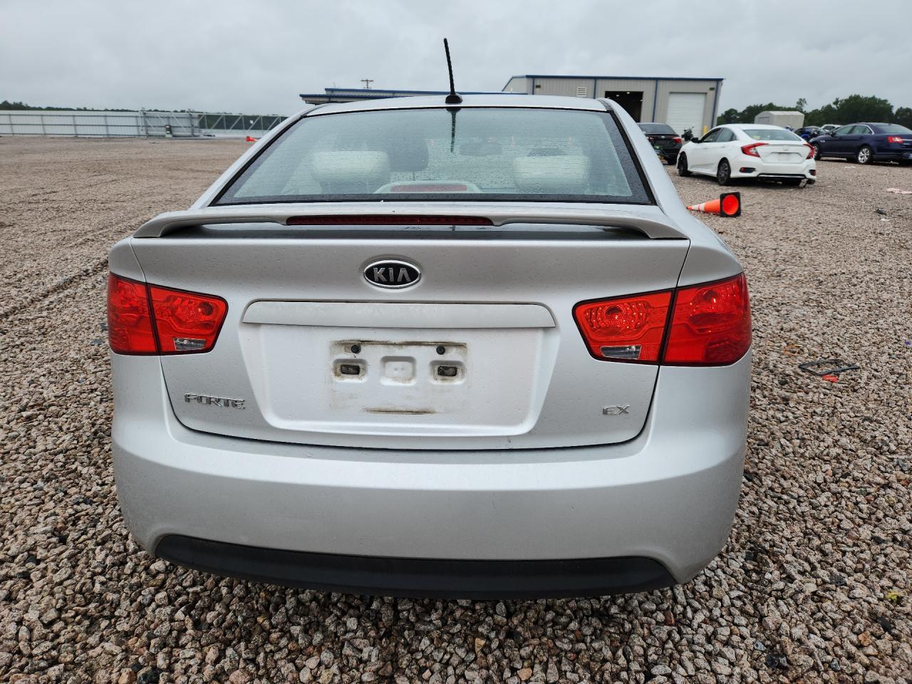 2011 Kia Forte Ex Silver vin: KNAFU4A26B5374430