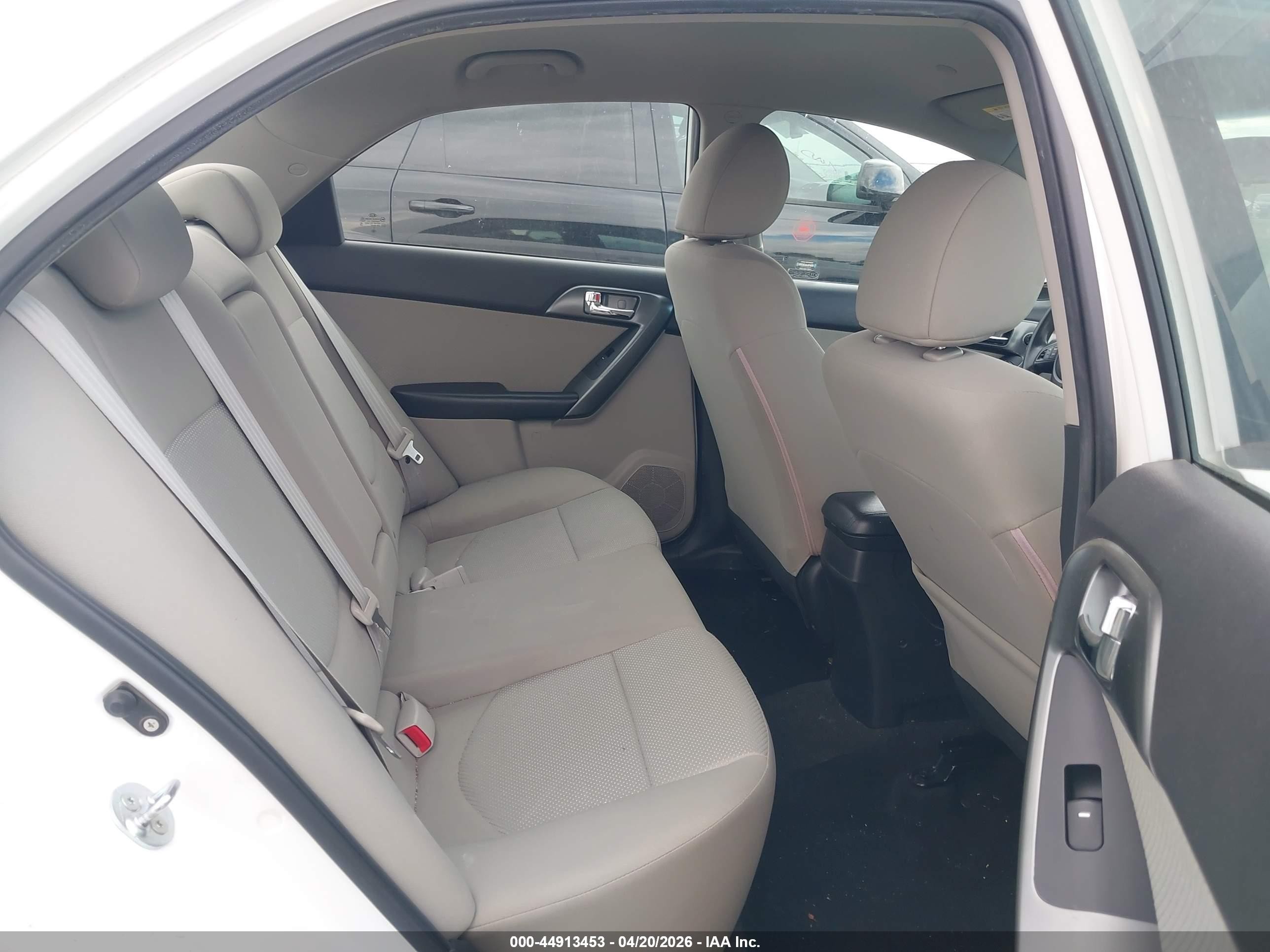 2013 Kia Forte Ex White vin: KNAFU4A26D5647613