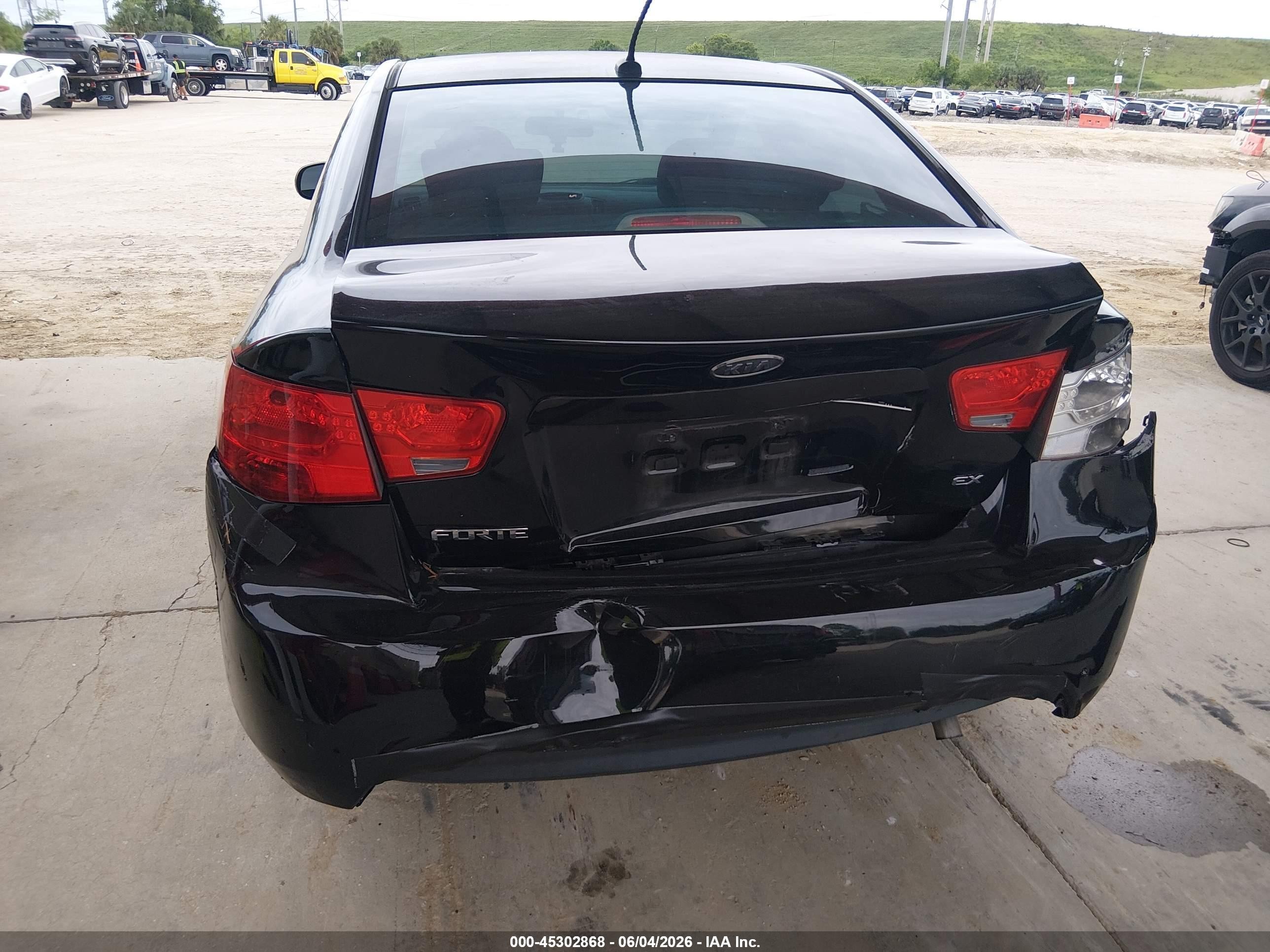 2013 Kia Forte Ex Black vin: KNAFU4A26D5712802