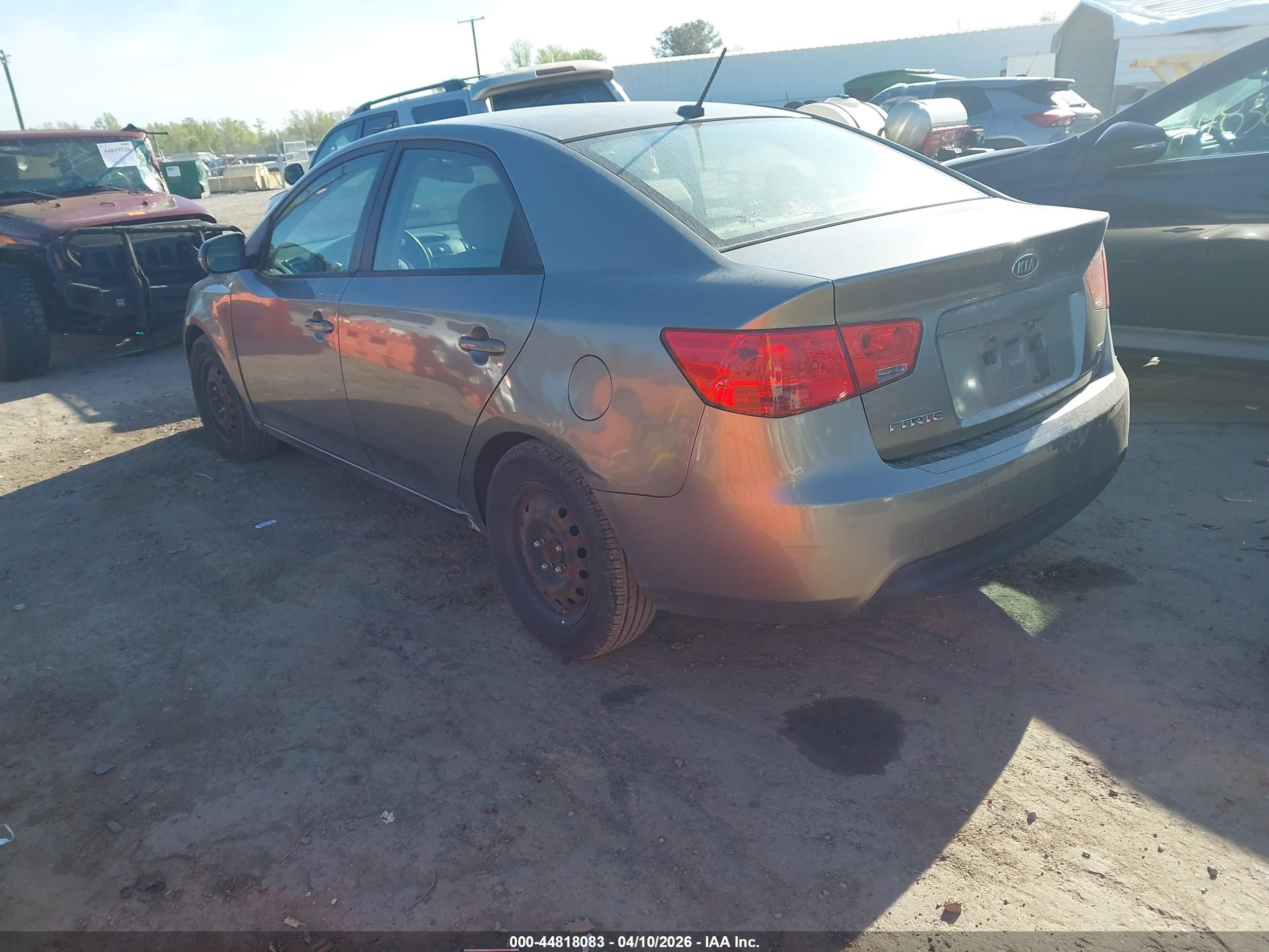 2011 Kia Forte Ex Brown vin: KNAFU4A27B5434005