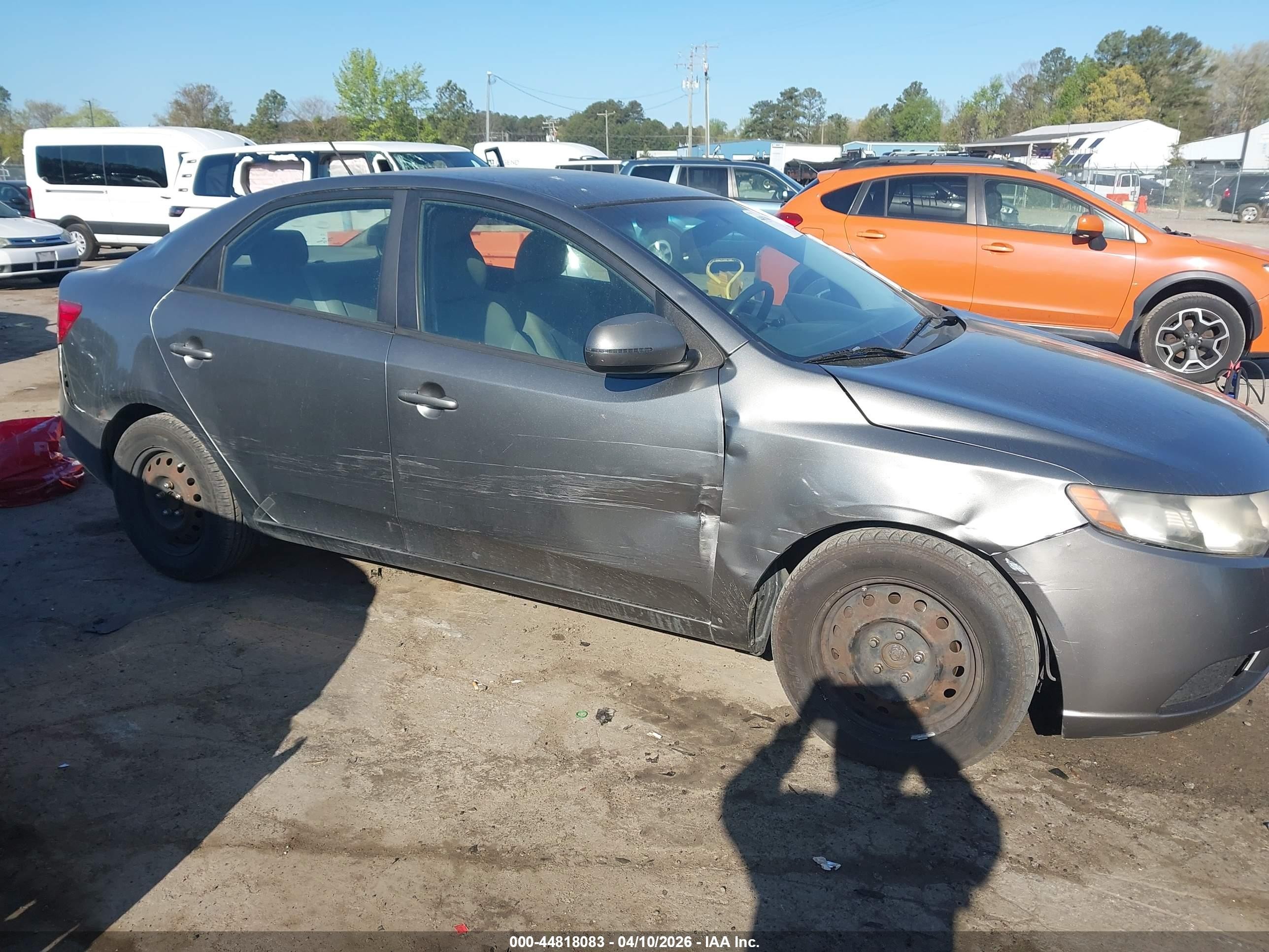 2011 Kia Forte Ex Brown vin: KNAFU4A27B5434005