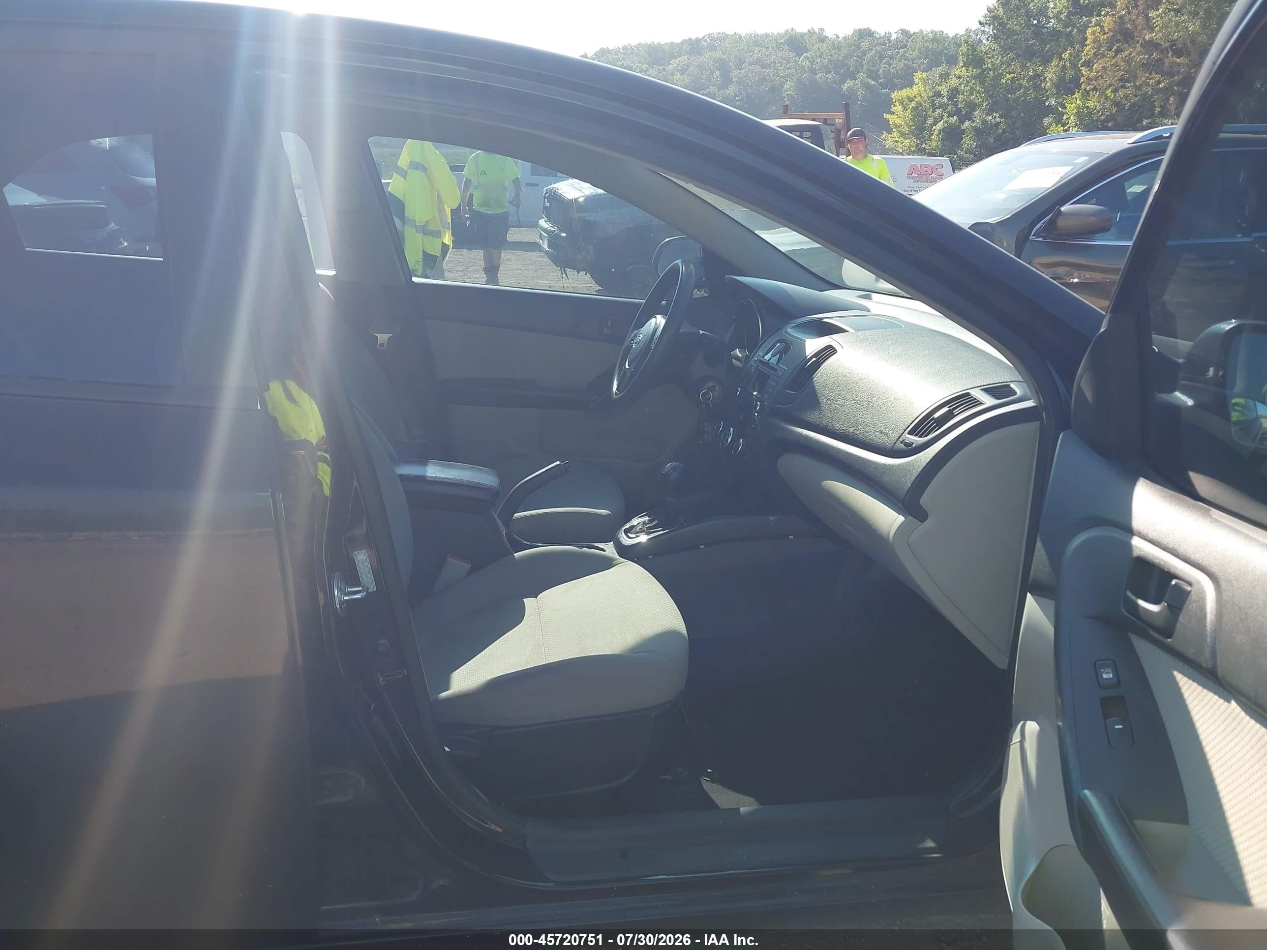 2011 Kia Forte Ex Черный vin: KNAFU4A27B5466338