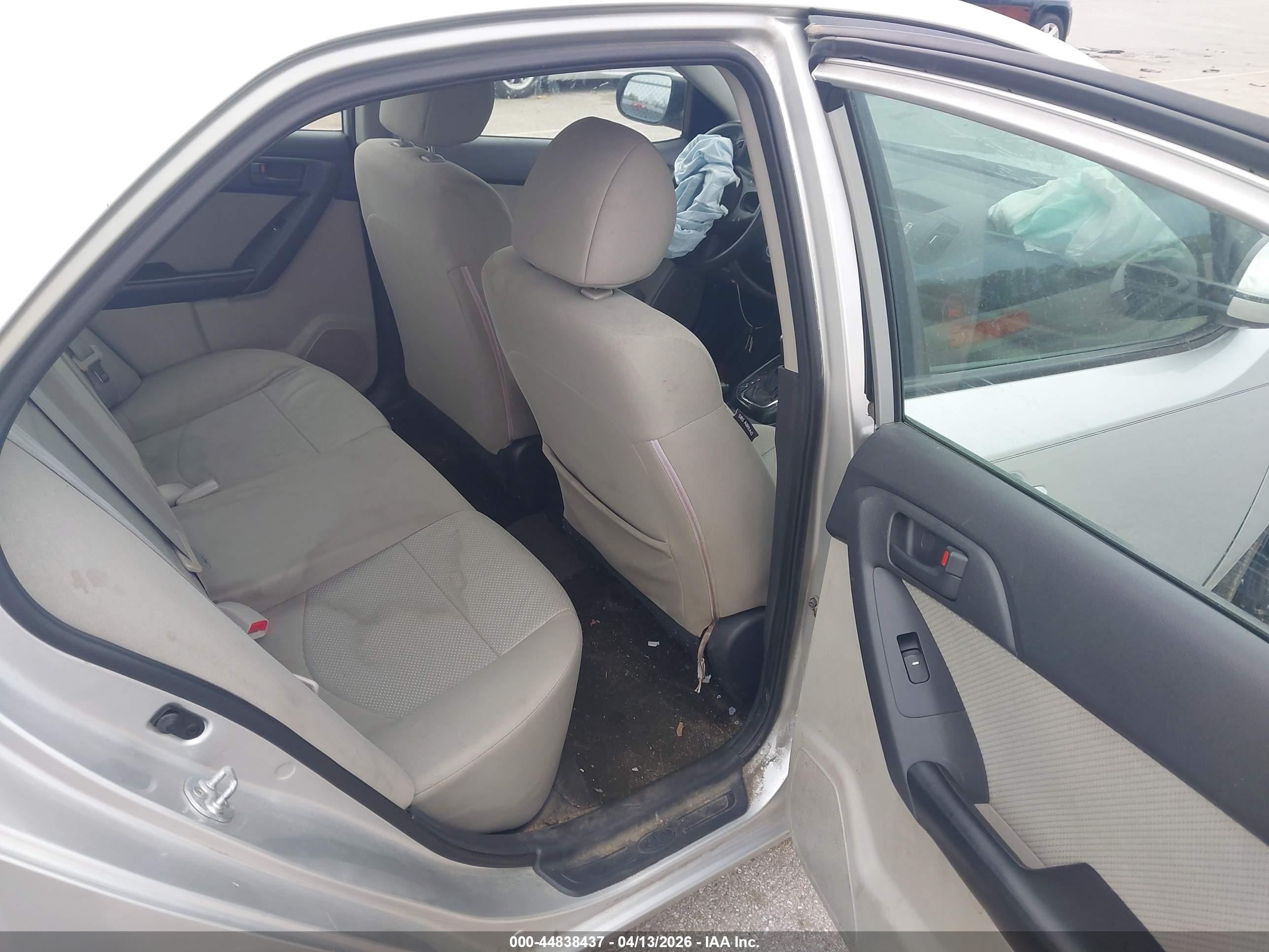 2012 Kia Forte Ex Silver vin: KNAFU4A27C5610133