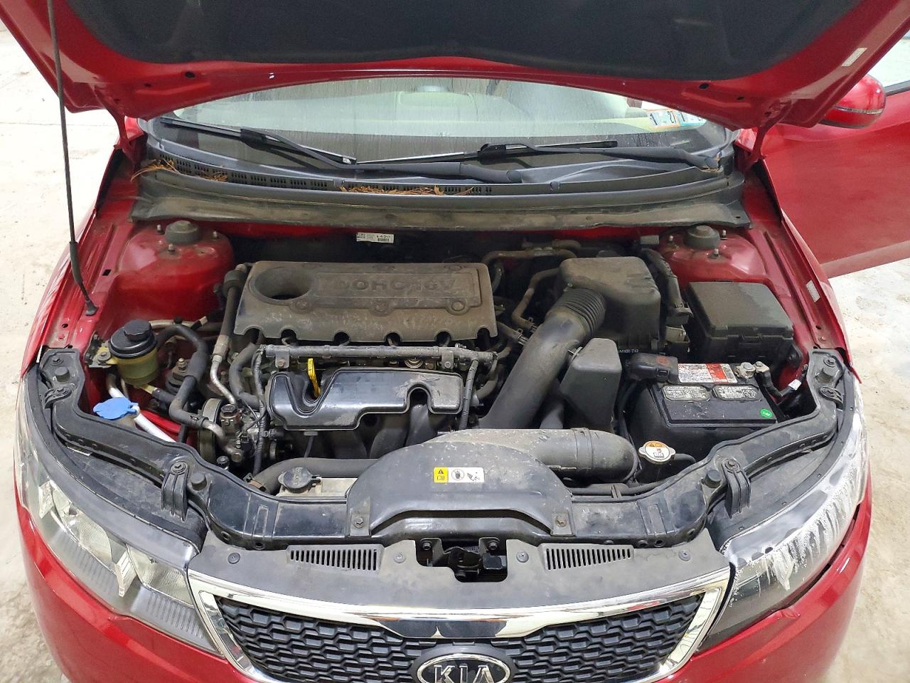 2013 Kia Forte Ex Red vin: KNAFU4A27D5666204
