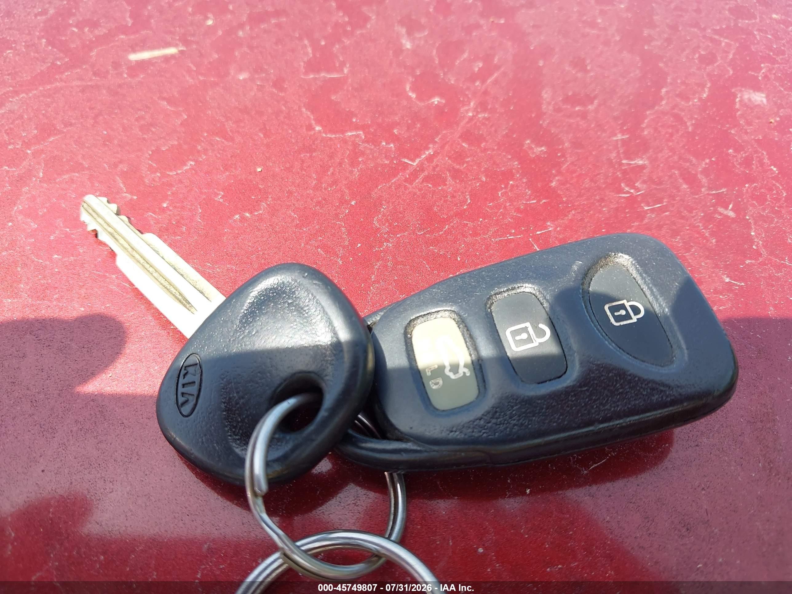 2010 Kia Forte Ex Red vin: KNAFU4A28A5219148