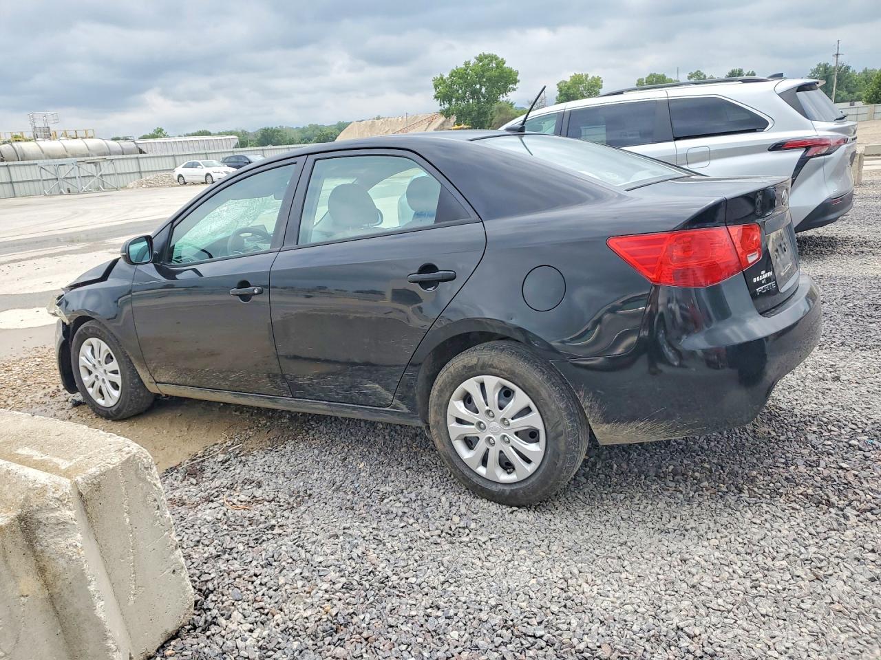 2011 Kia Forte Ex Black vin: KNAFU4A28B5374641