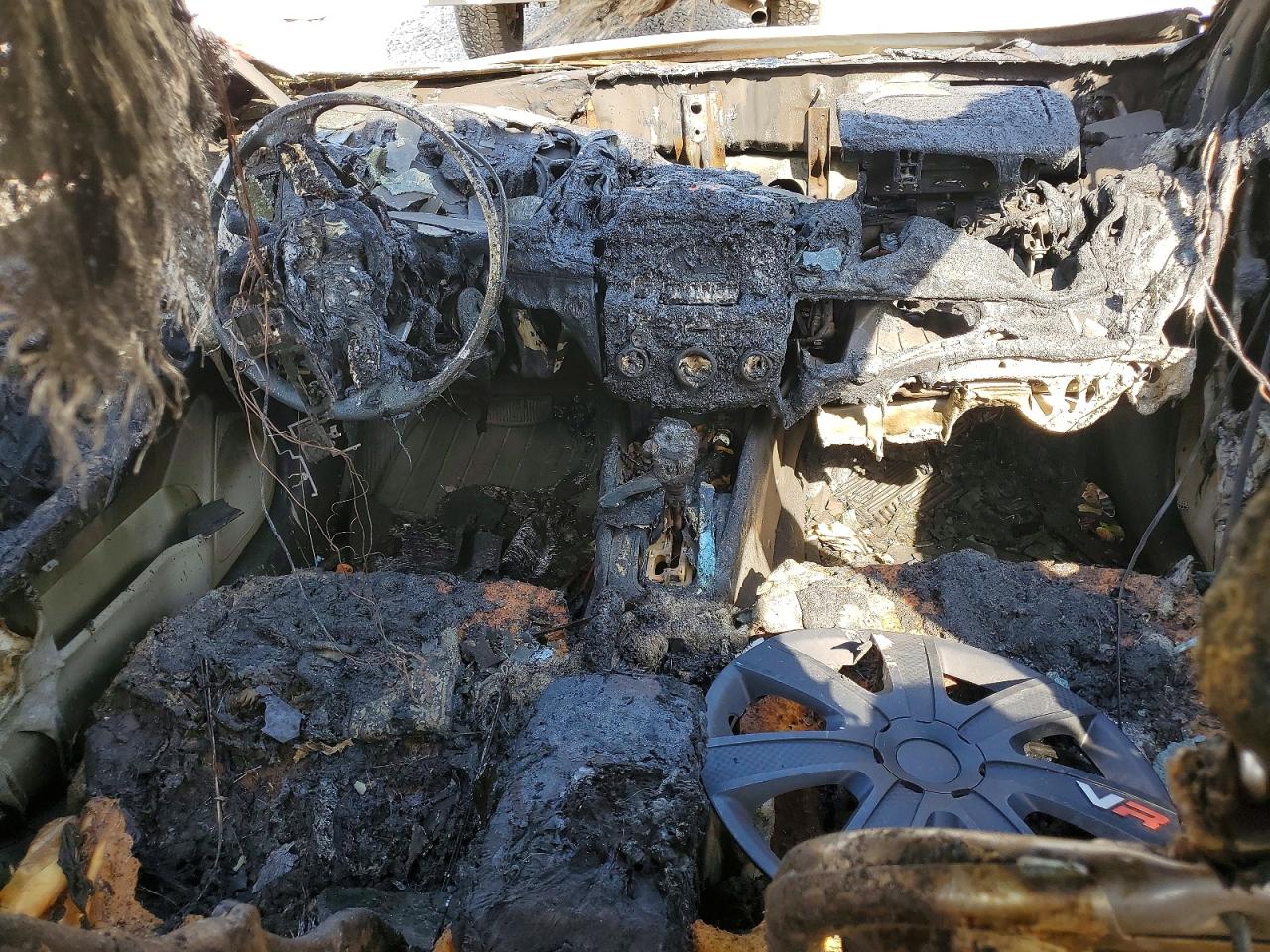 2011 Kia Forte Ex Золотой vin: KNAFU4A28B5425328