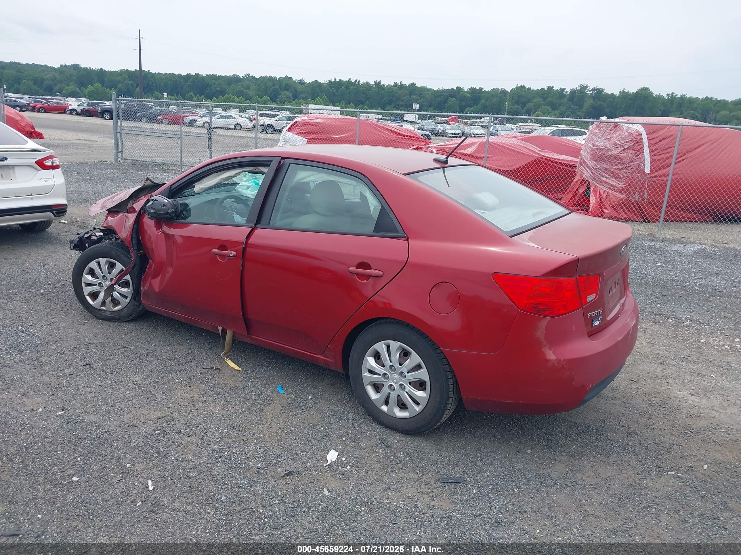 2011 Kia Forte Ex Red vin: KNAFU4A28B5890949