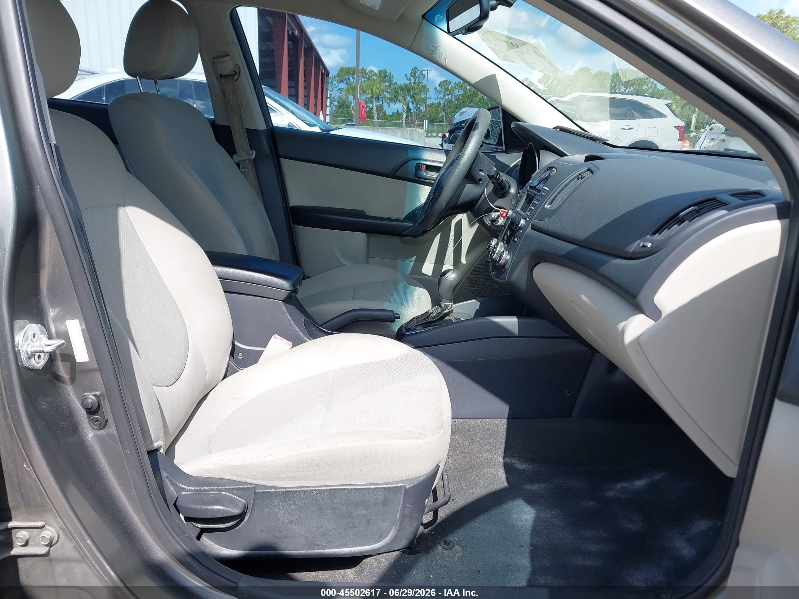 2012 Kia Forte Ex Серый vin: KNAFU4A28C5570581