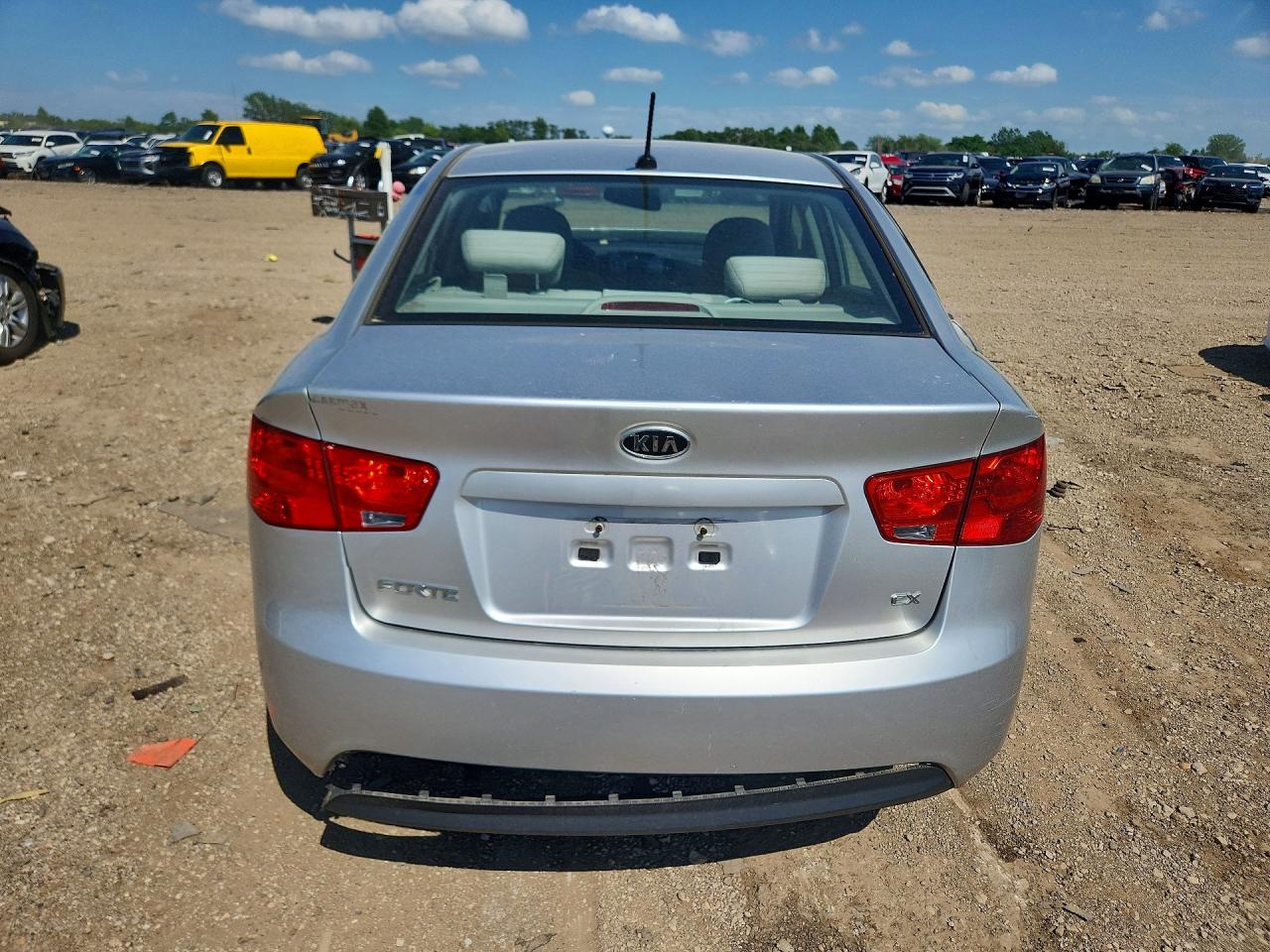 2013 Kia Forte Ex Silver vin: KNAFU4A28D5733697