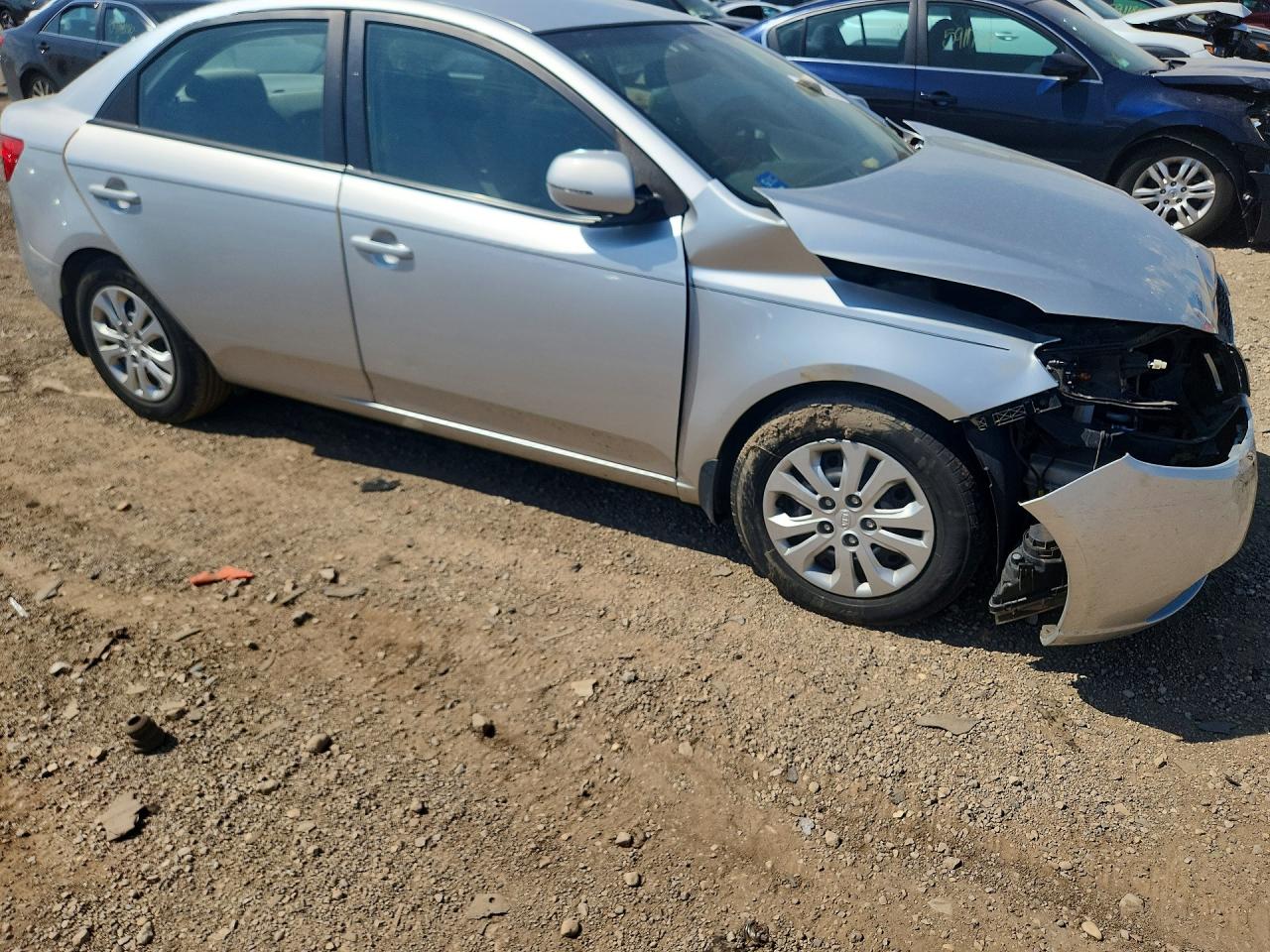2013 Kia Forte Ex Silver vin: KNAFU4A28D5733697