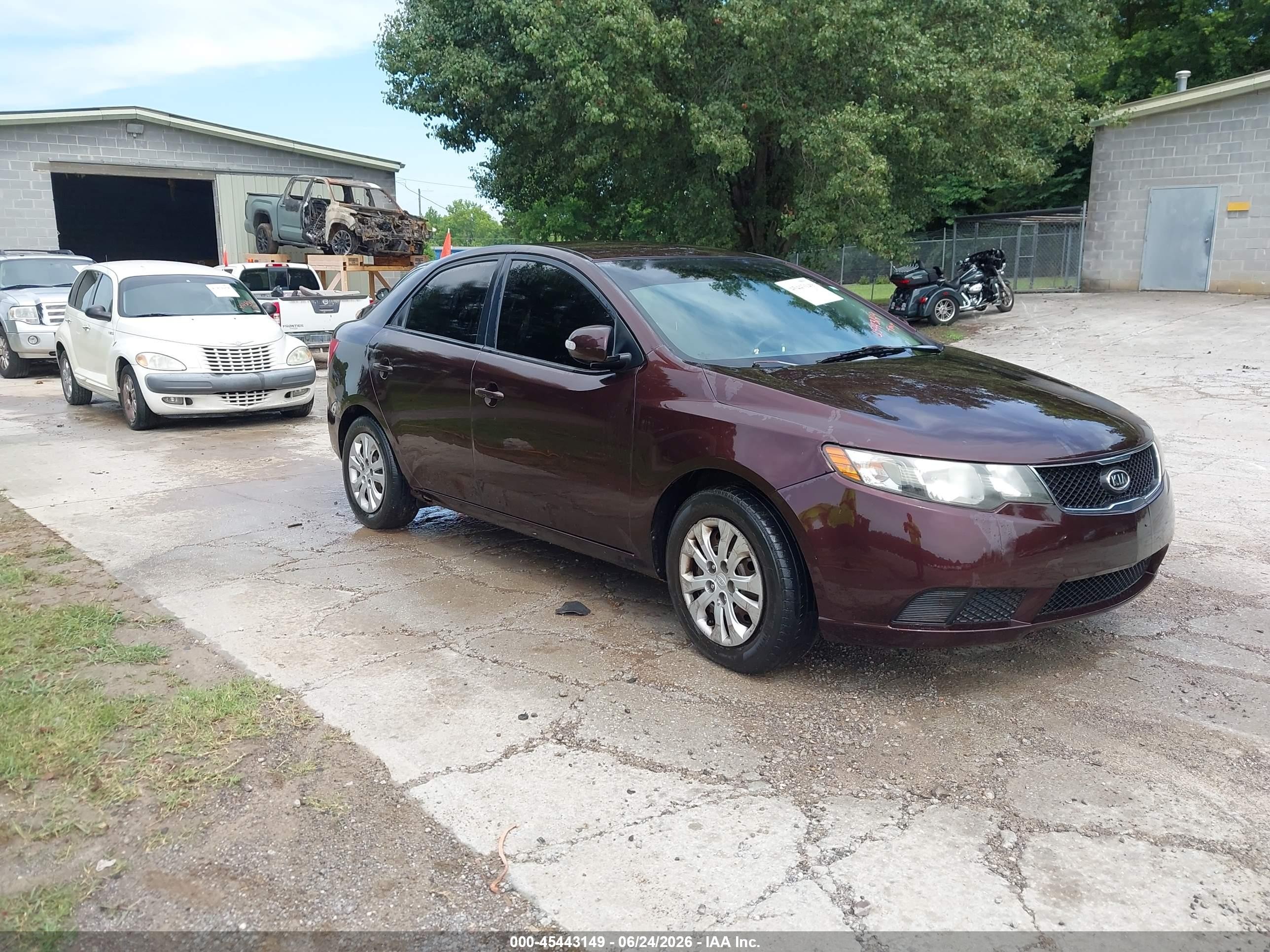 2010 Kia Forte Ex Maroon vin: KNAFU4A29A5158344