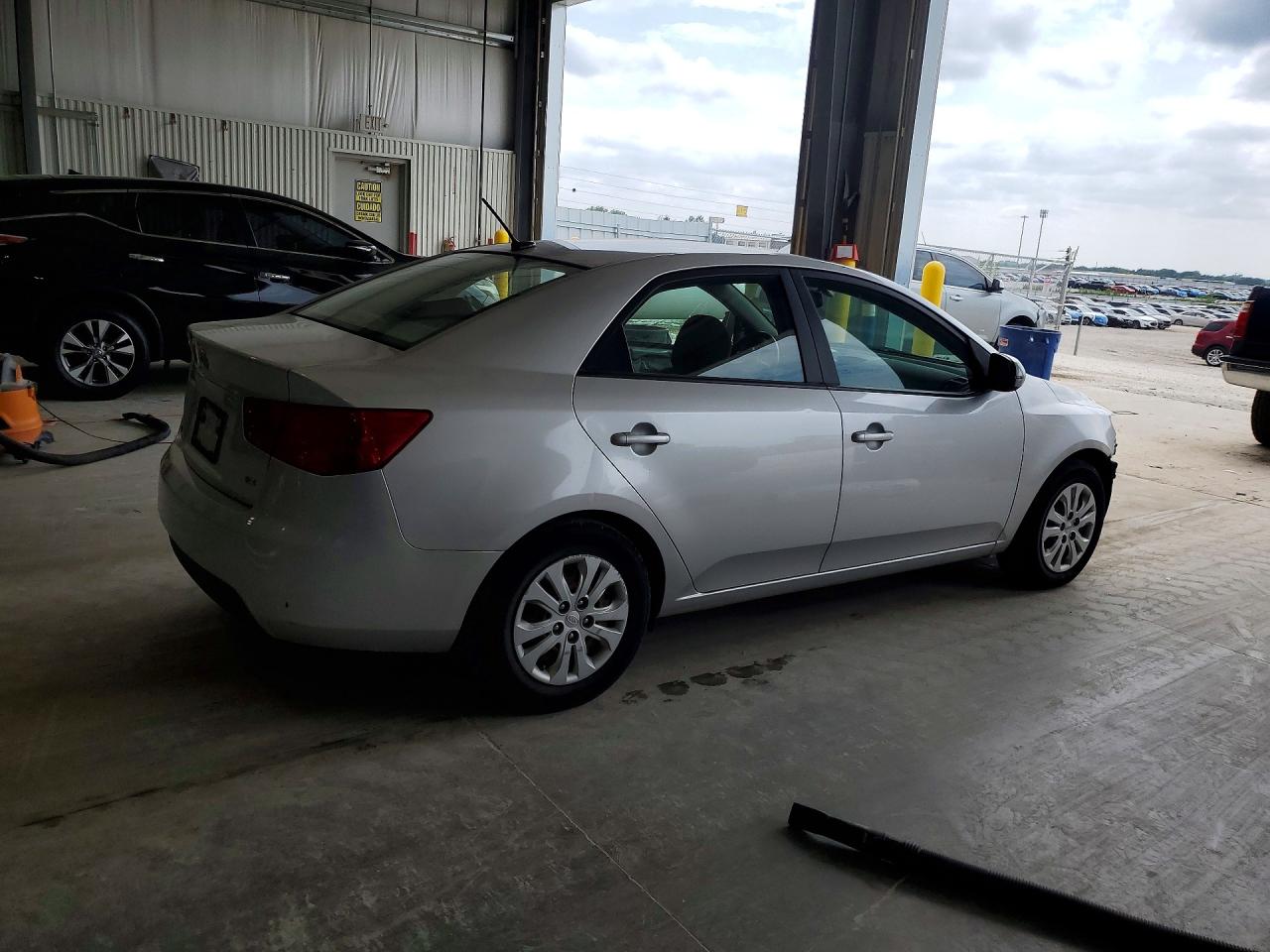 2011 Kia Forte Ex Silver vin: KNAFU4A29B5326727