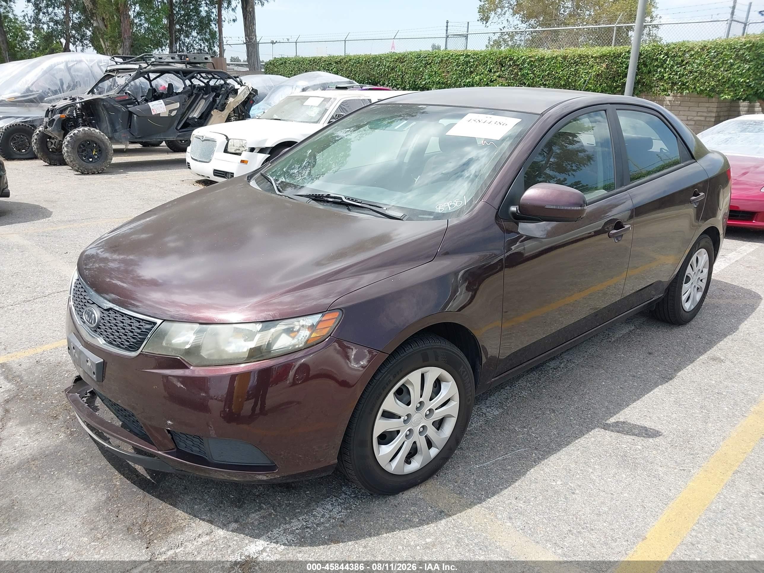 2011 Kia Forte Ex Burgundy vin: KNAFU4A29B5360585