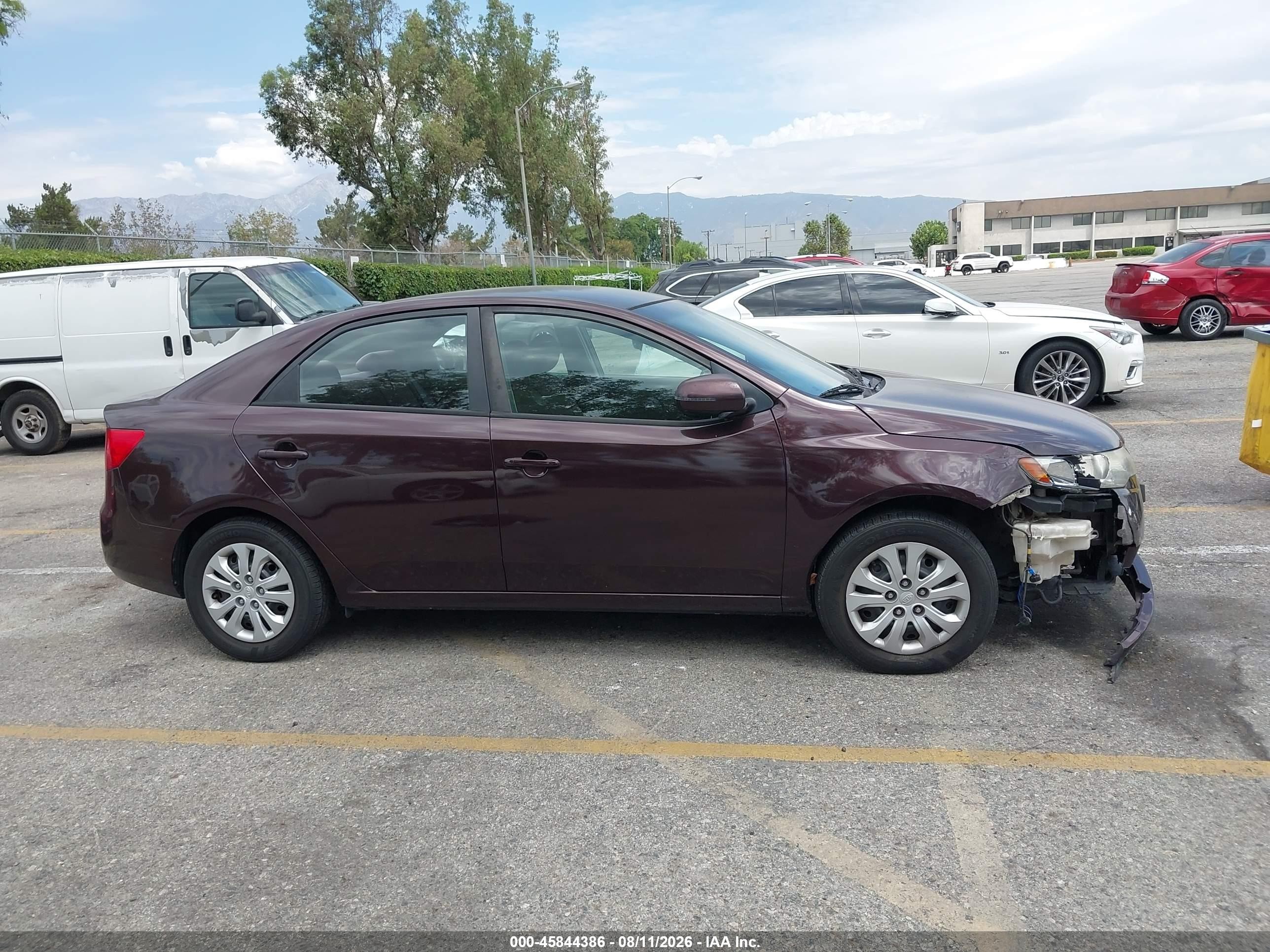 2011 Kia Forte Ex Burgundy vin: KNAFU4A29B5360585