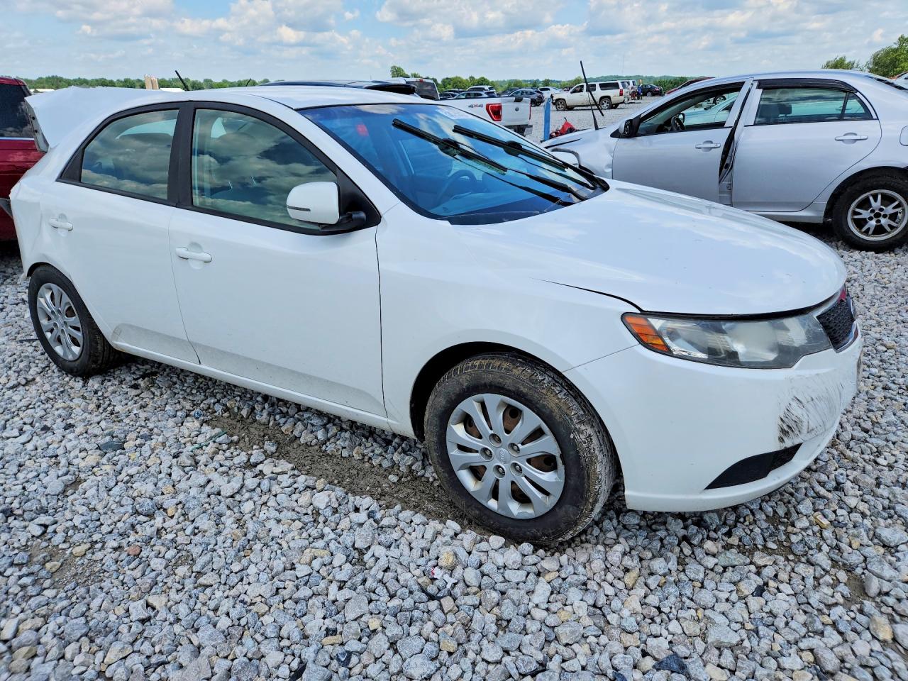 2011 Kia Forte Ex White vin: KNAFU4A29B5394090
