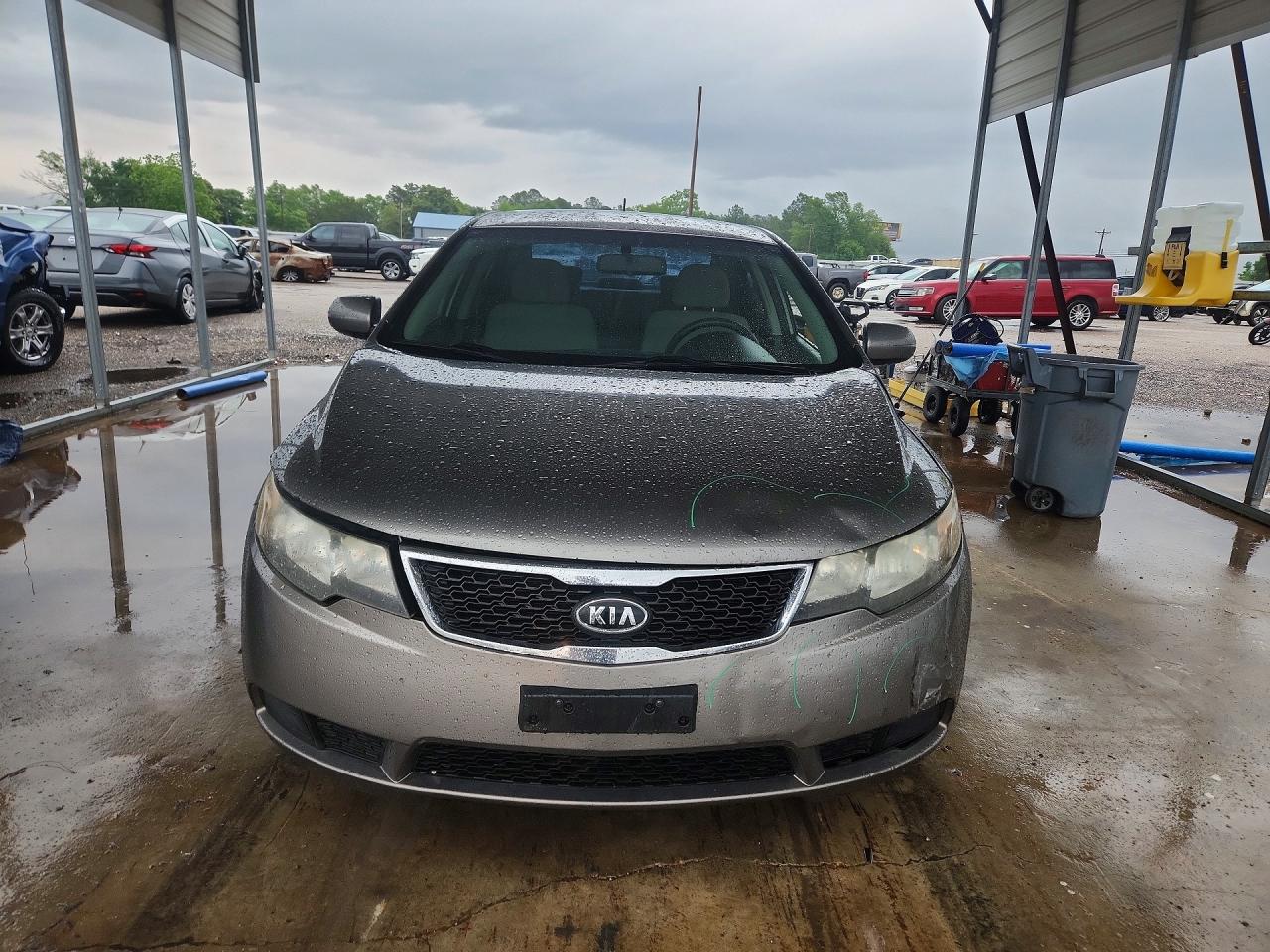 2011 Kia Forte Ex Gray vin: KNAFU4A29B5425354
